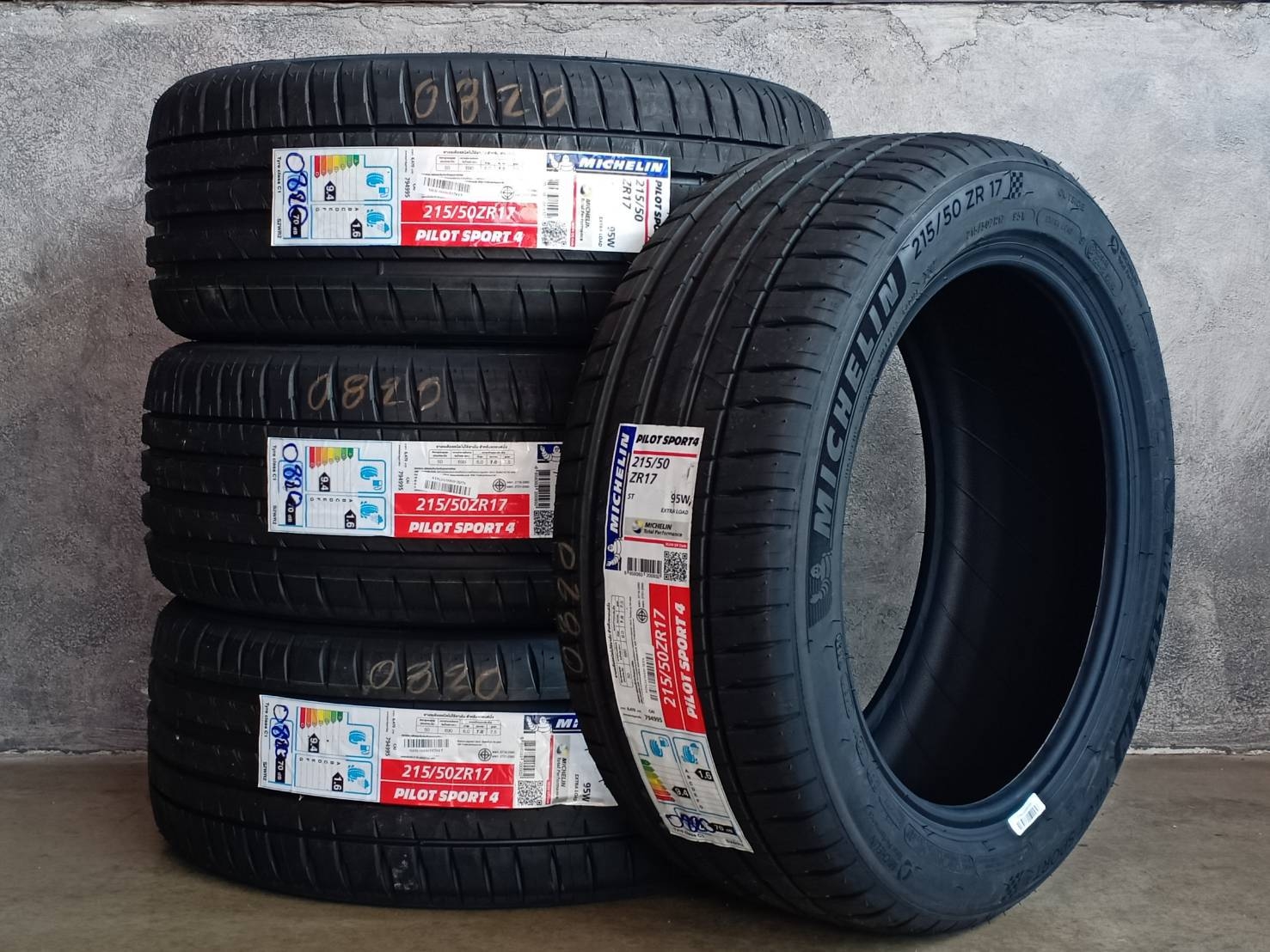 MICHELIN PILOT SPORT 4ST 215/50ZR17 ปี20