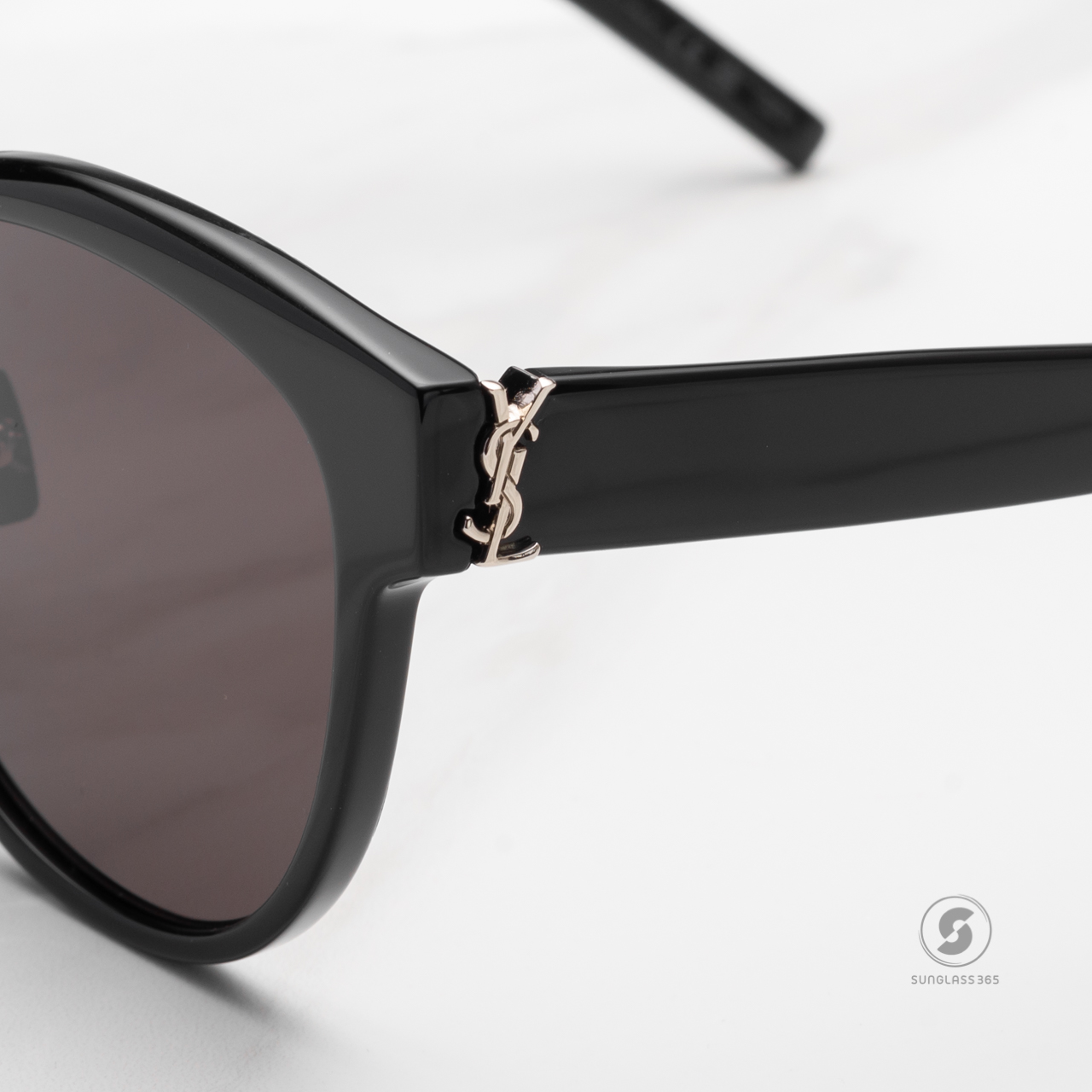 แว่นกันแดด YVES SAINT LAURENT SL M107K 001