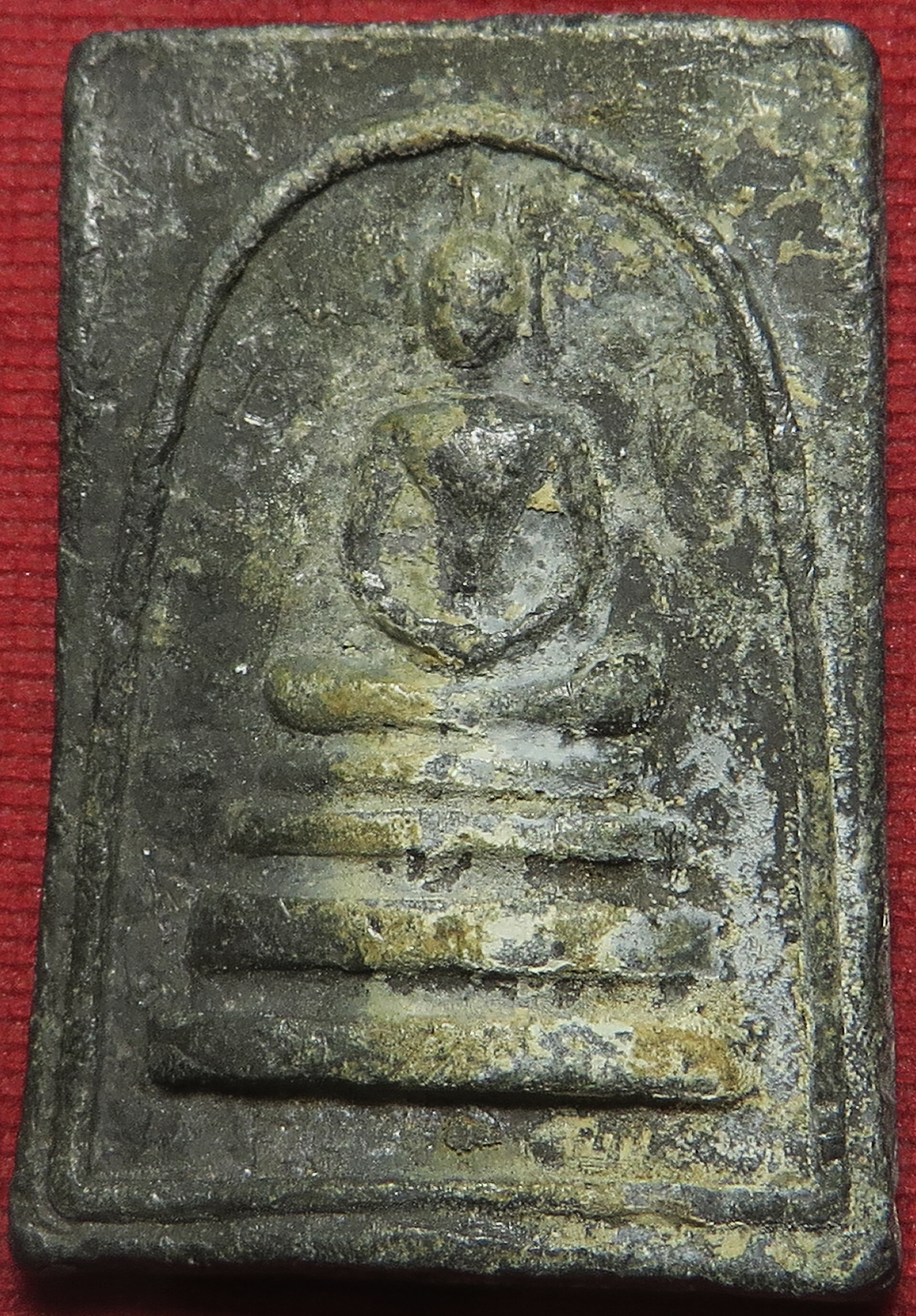 1951 พระสมเด็จ ตะกั่วถ้ำชา หลวงปู่โต๊ะ วัดประดู่ฉิมพลี จัดสร้างโดย วัดตะล่อม (ภาษีเจริญ) กรุงเทพ พิธีเสาร์ห้า ปี 2512 (รับประกัน พระแท้ + ส่งฟรี ทั่วประเทศ)