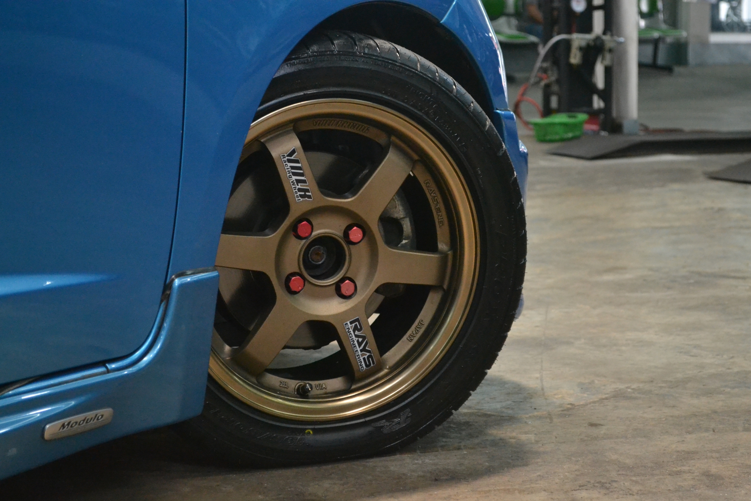 ยางใหม่ TOYO R1R 195/50-15 ขายราคาส่ง