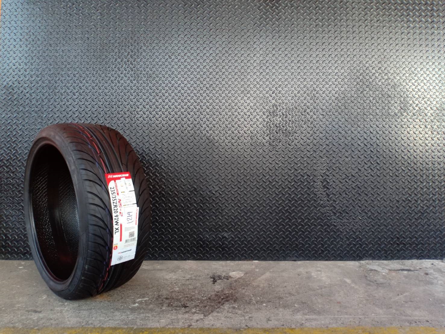 ยาง NANKANG NS2 235/35-20 ราคาส่ง