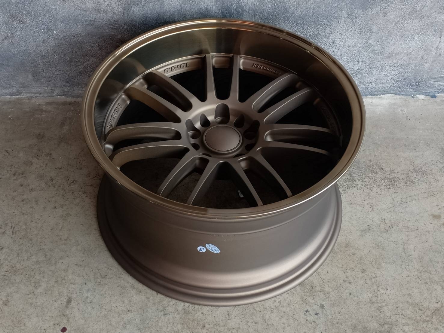 ZRE30 18X9.5 5X114.3 ต้องการส่วนลดราคาพิเศษ กรุณาสอบถาม