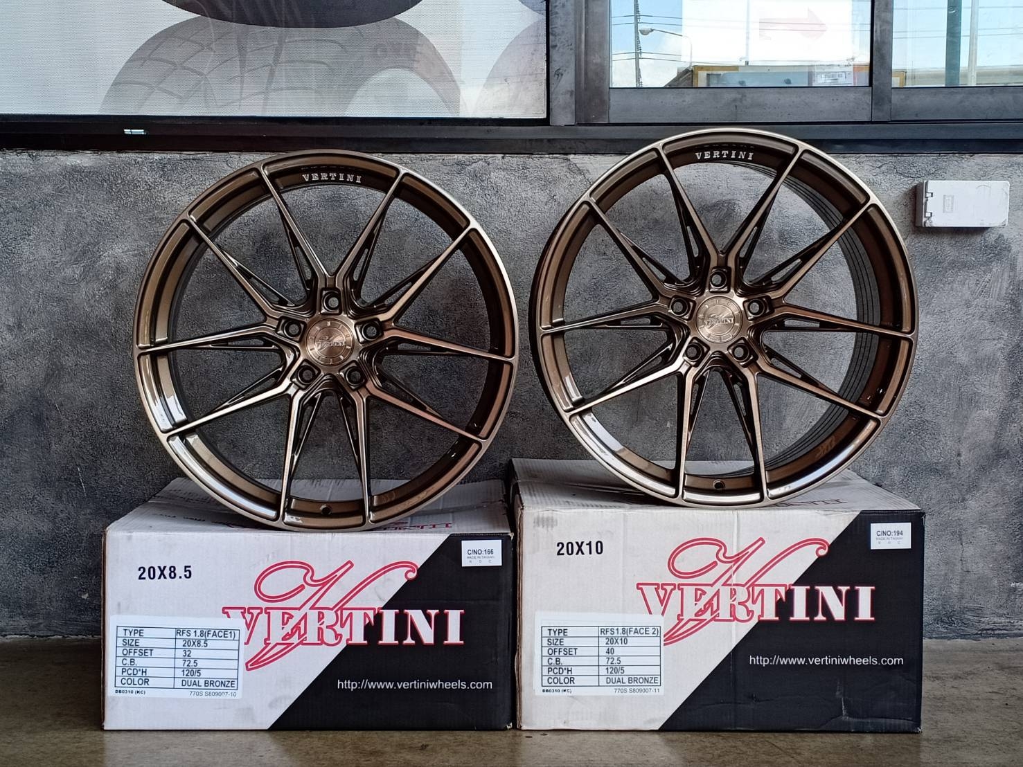 ล้อแท้ VERTINI RFS1.8 ขอบ20