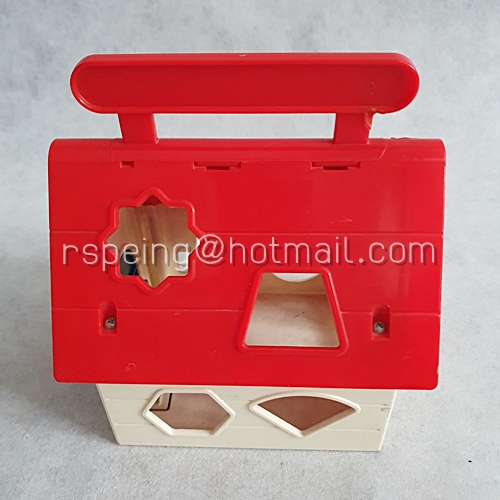 ของเล่นบ้านเสริมทักษะเรขาคณิต Hello Kitty