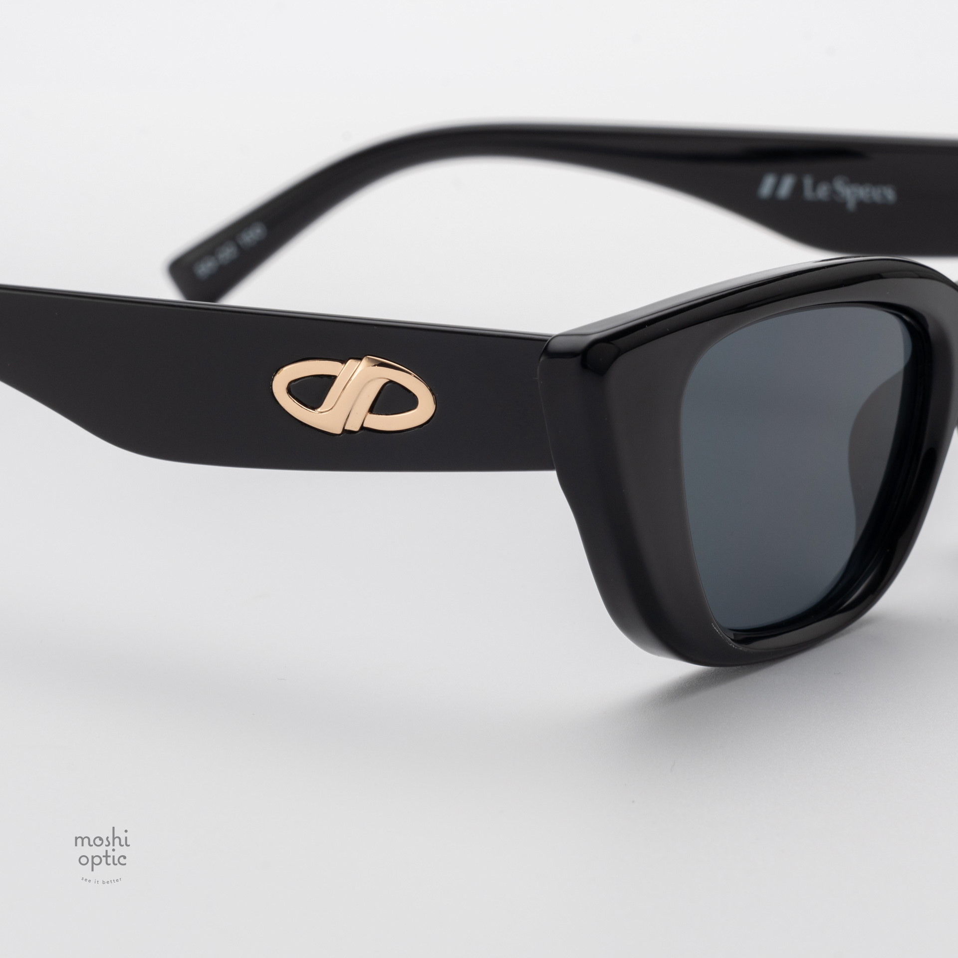 แว่นกันแดด Le Specs LSP2552118 DREAM LOVER Black