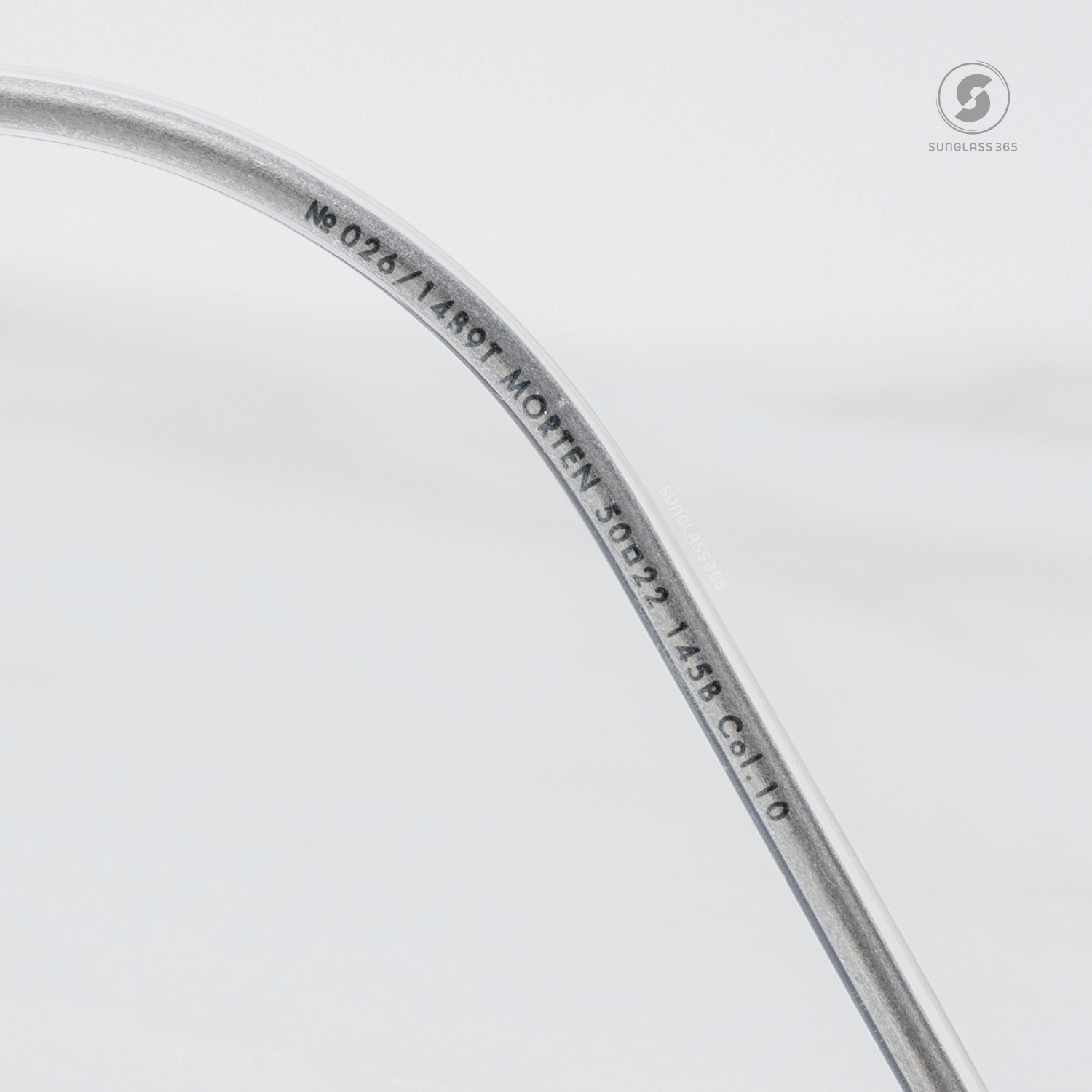 แว่นสายตา Lindberg Air Titanium Rim 026 14B9T Morten 10