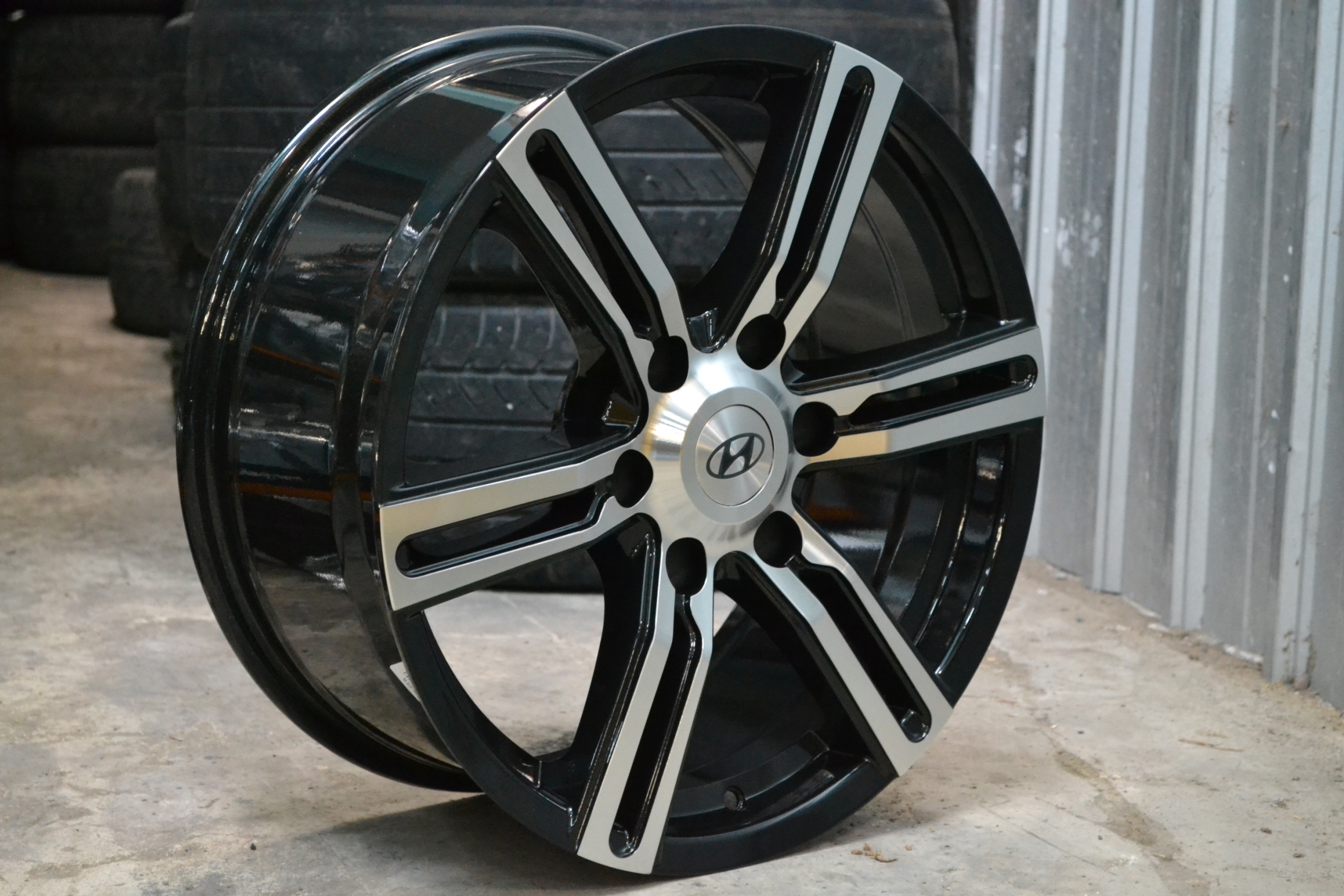 ล้อใหม่ สำหรับ HYUNDAI ขอบ18 ราคาพิเศษ