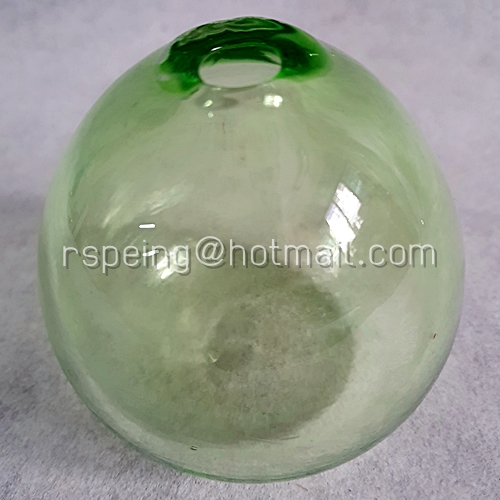 ขวดแก้วกลมสีเขียว Ryukyu Glass Craft Made in Okinawa Japan พร้อมกล่อง