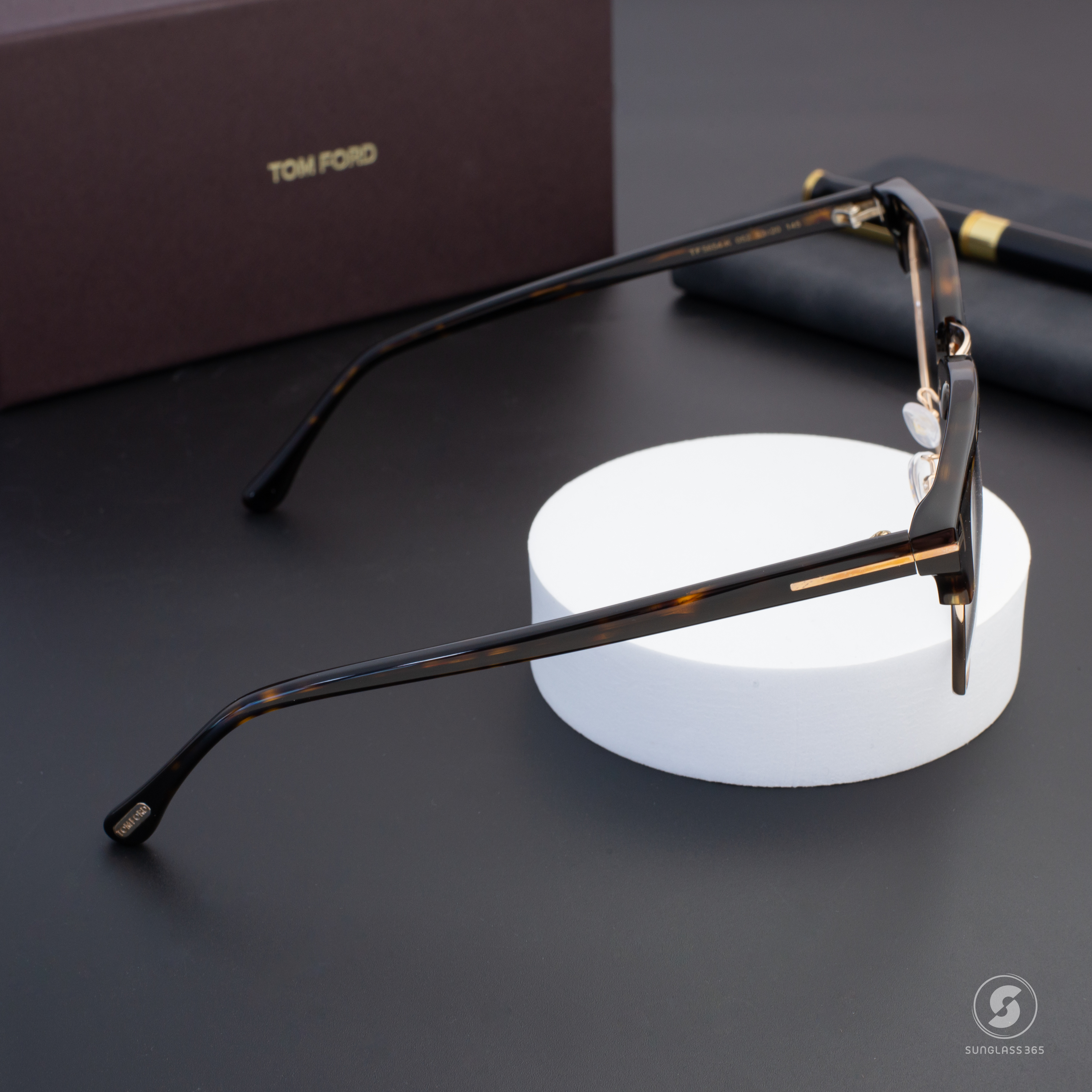 กรอบแว่น TOM FORD TF5654 052