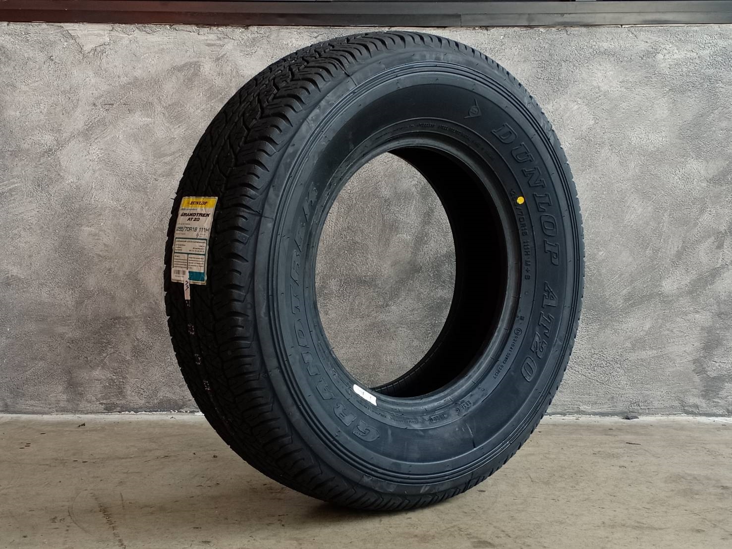 DUNLOP AT20 255/70-16 ปี19 ลดราคา