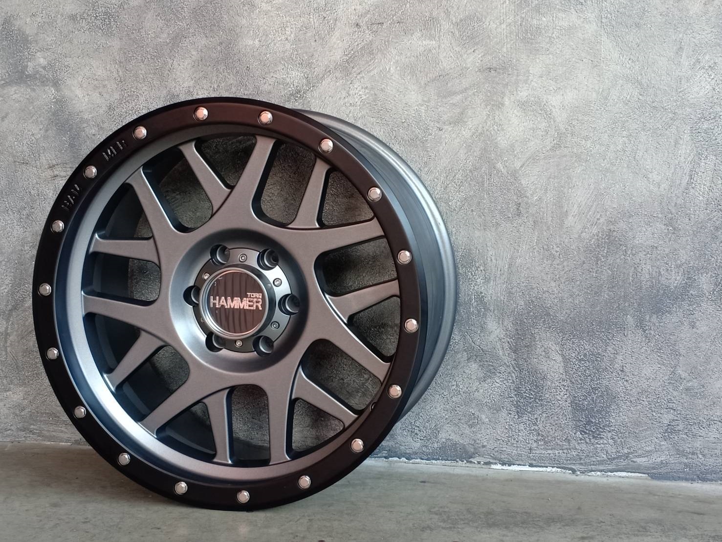 ล้อแม็กซ์ HM-3 TORQ ขอบ20นิ้ ลดราคาพิเศษ