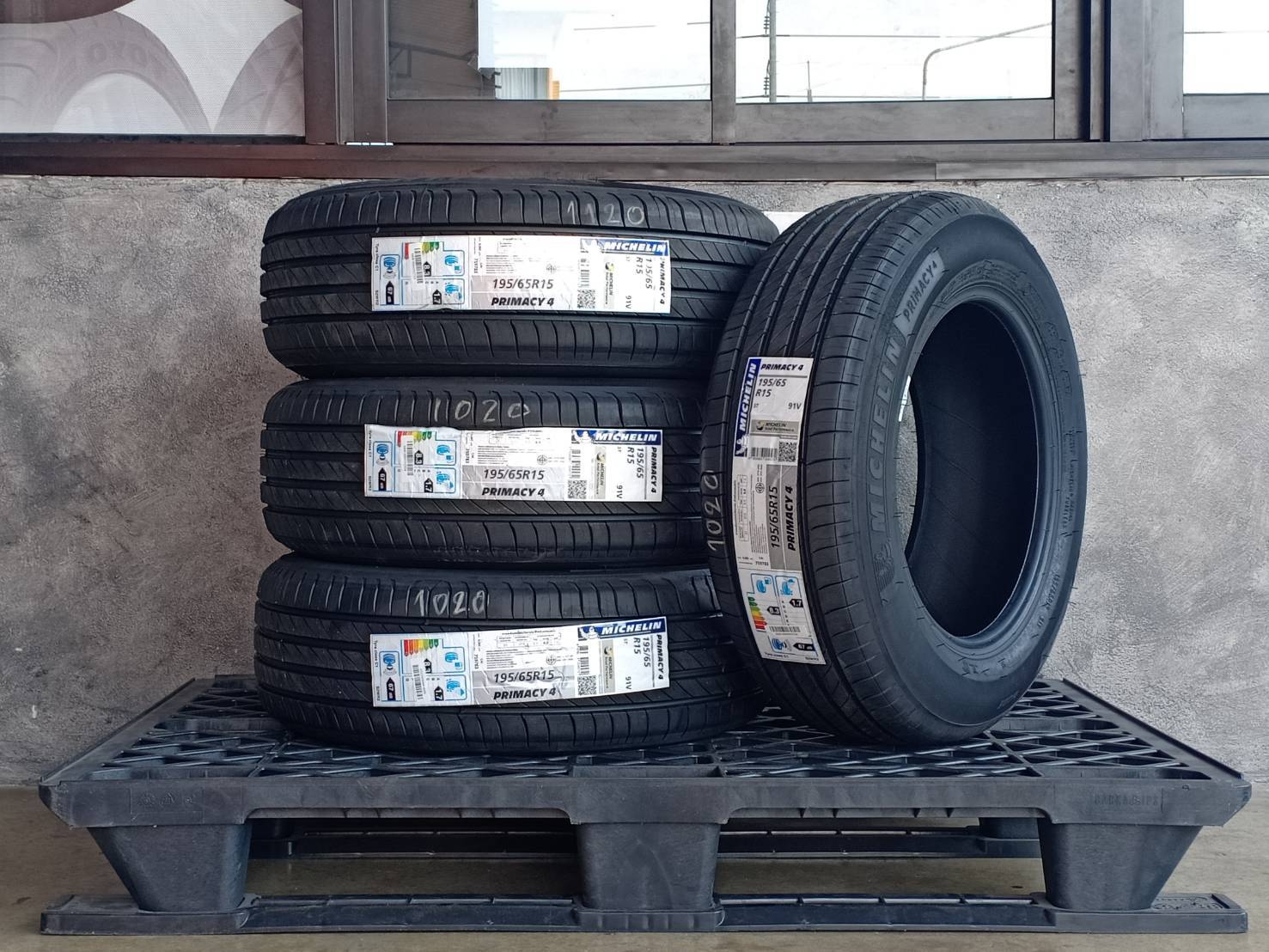 MICHELIN 195/65R15 PRIMACY 4ST 91V MADE IN THAILAND