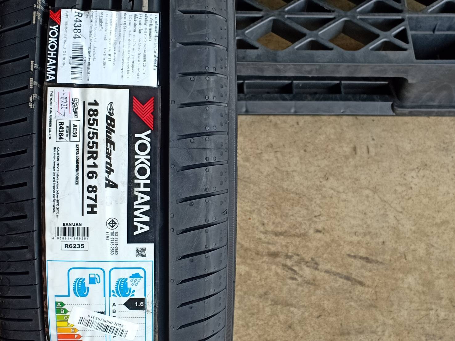 YOKOHAMA BLUEARTH-A AE50 185/55R16 ปี20