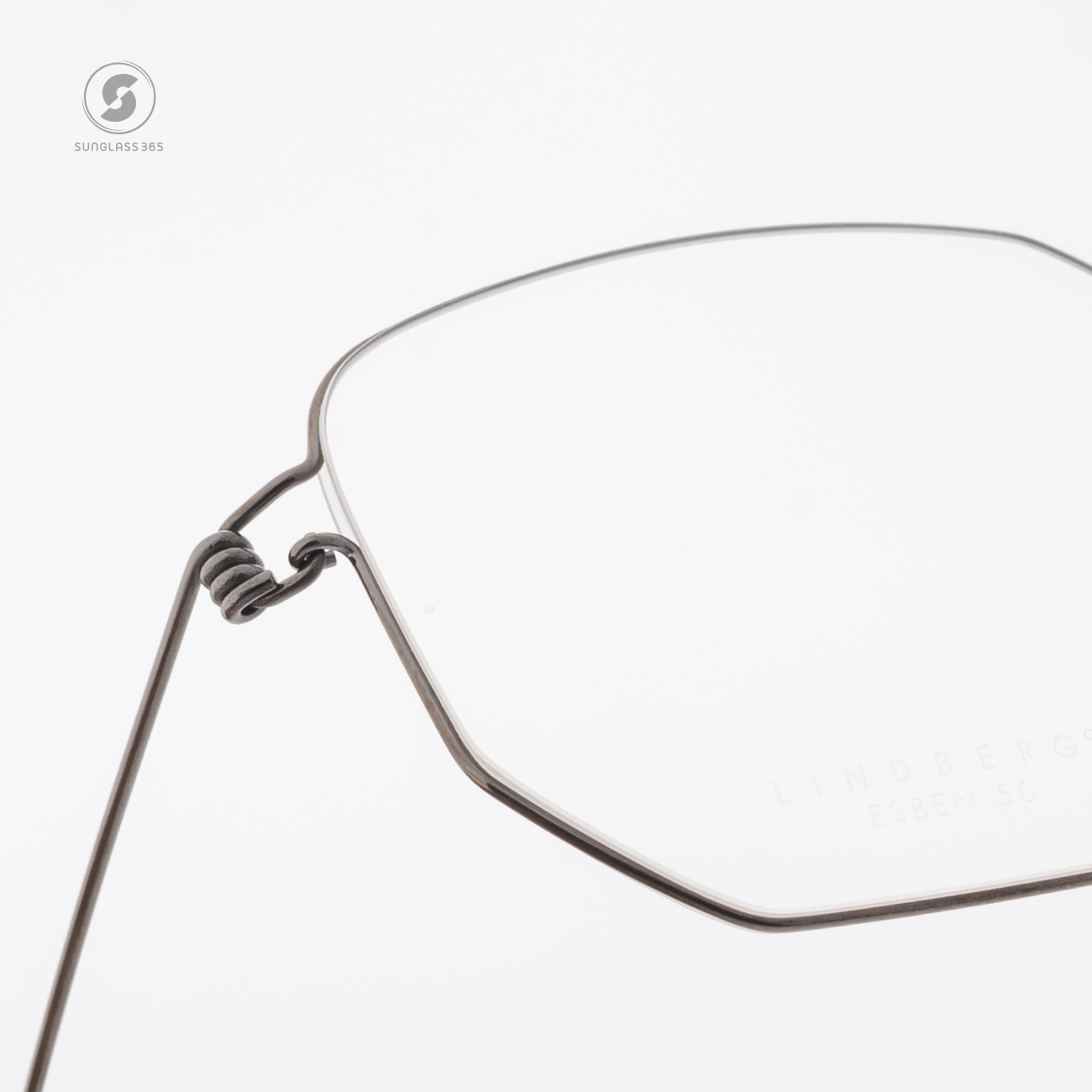 แว่นสายตา Lindberg Air Titanium Rim 093 15E2B ROMAN PU9