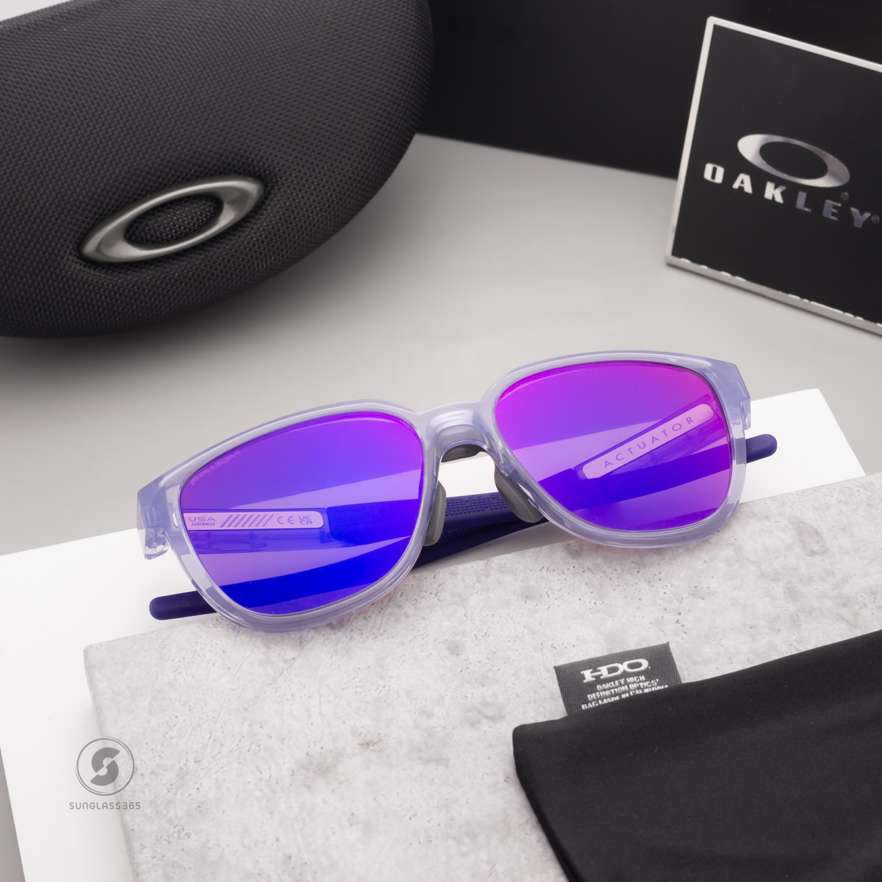 Oakley Actuator(A) OO9250A-07 Transparent Lilac Prizm Road