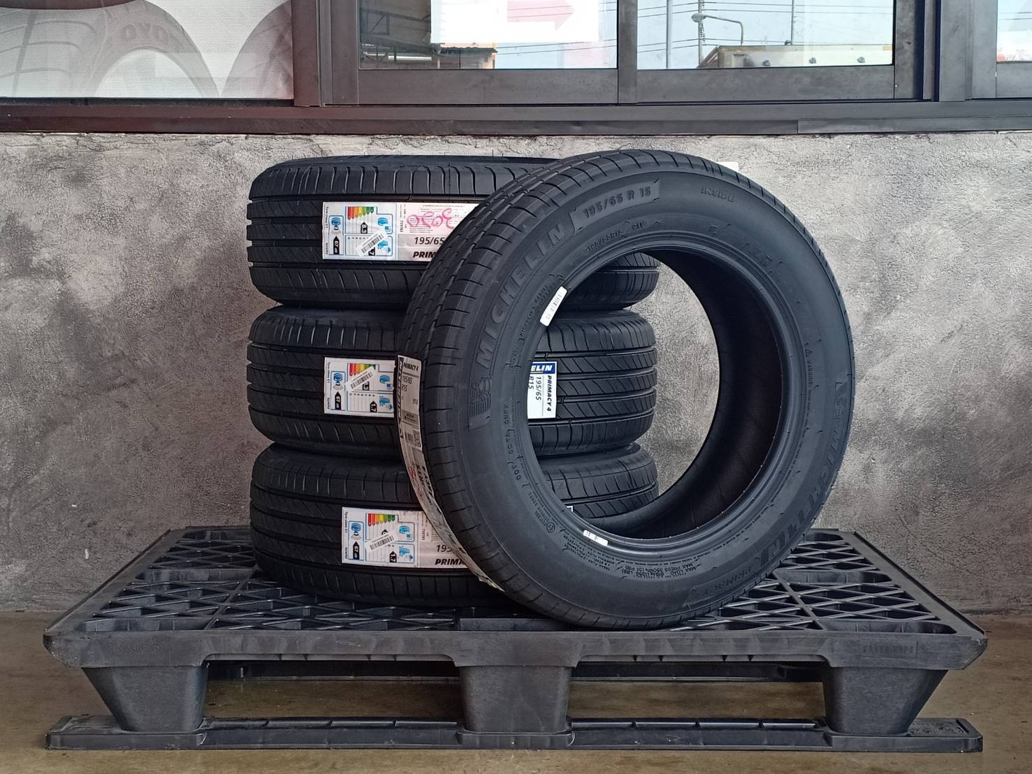 MICHELIN 195/65R15 PRIMACY 4ST 91V MADE IN THAILAND
