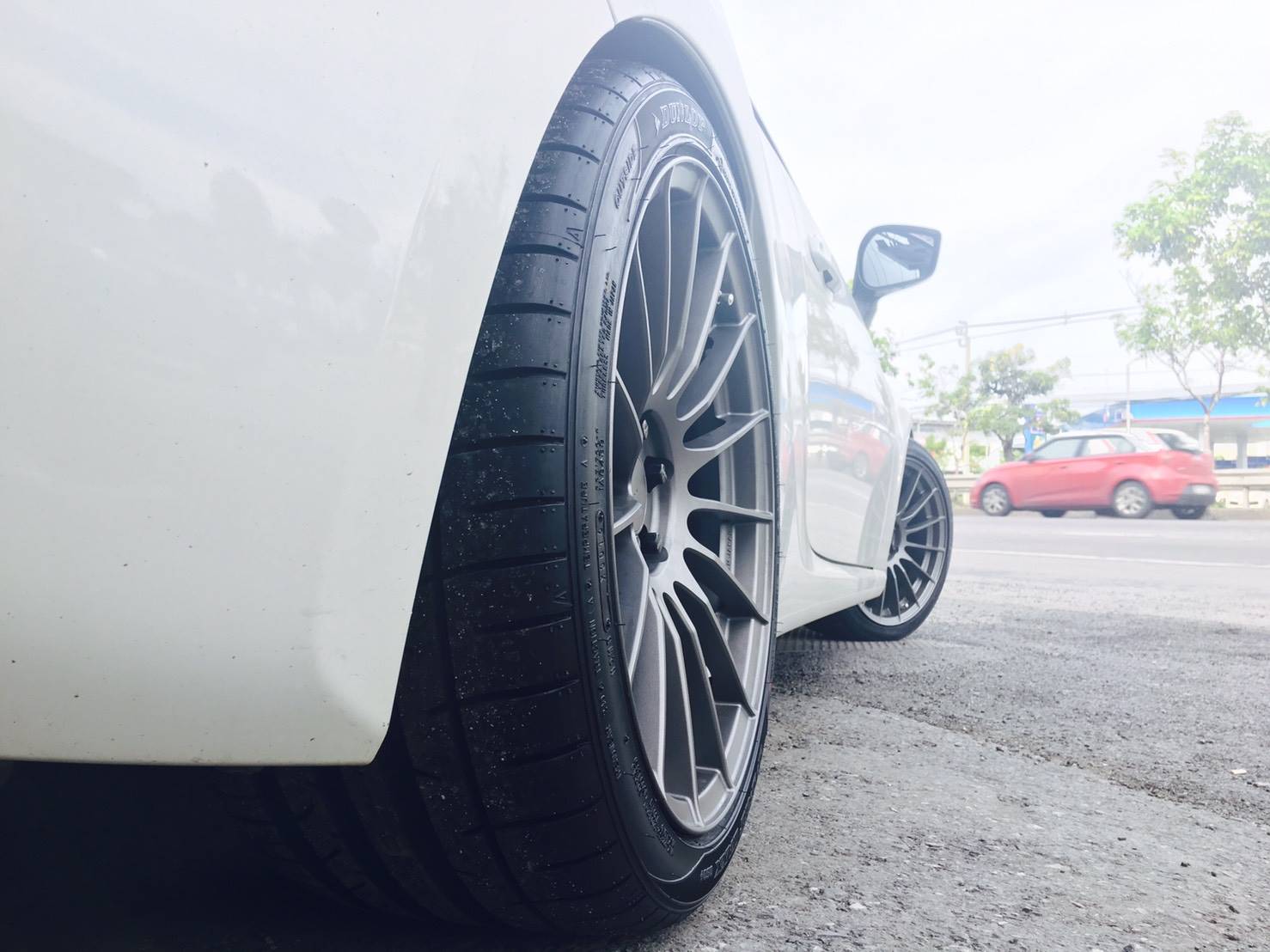 ยางใหม่ DUNLOP SPORTMAXX050+ 265/35-18 เส้น 6800 ปกติ 11000