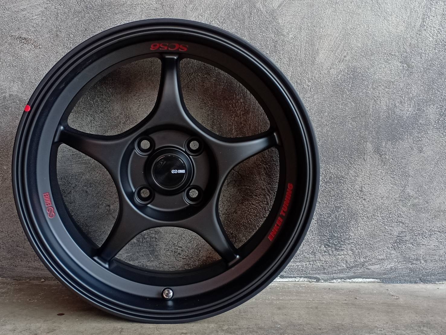 ENKEI TUNING SC56 15X7 4X100 ET+28