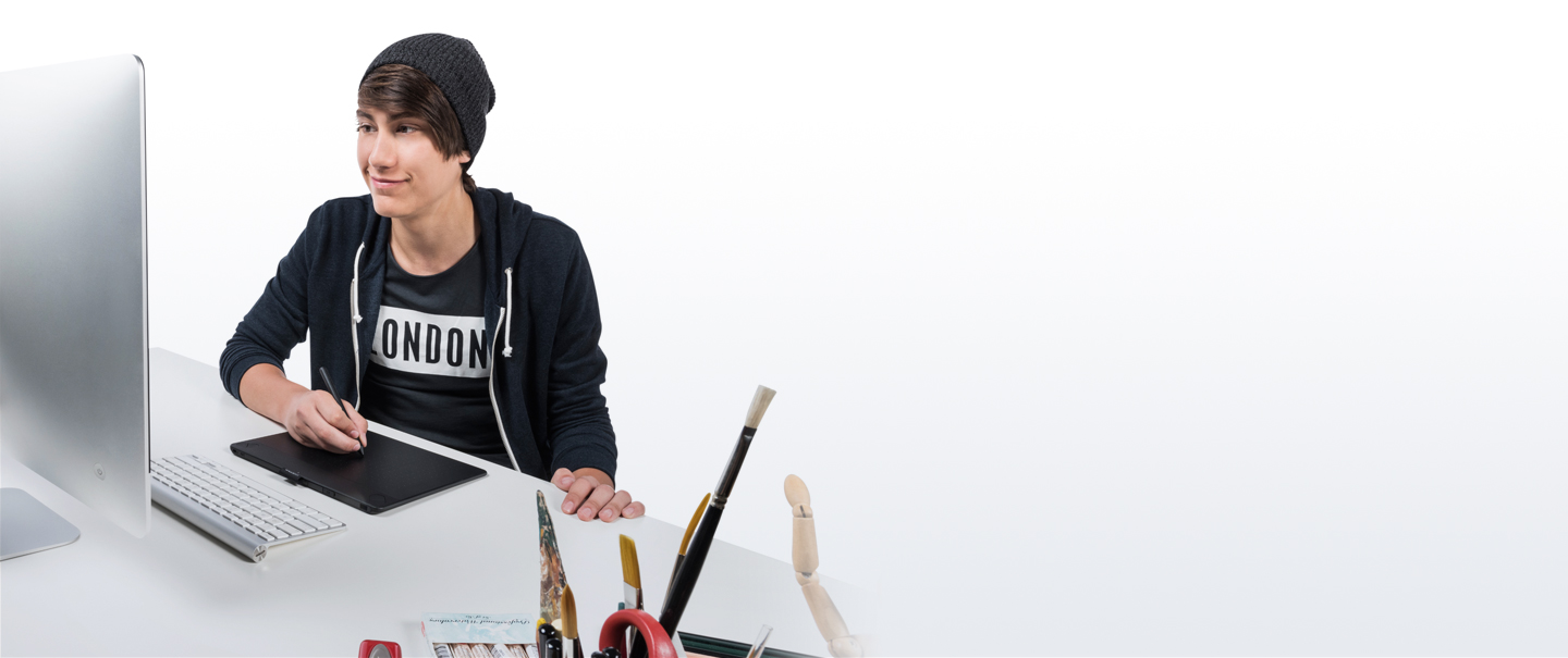 Intuos Art Medium Black