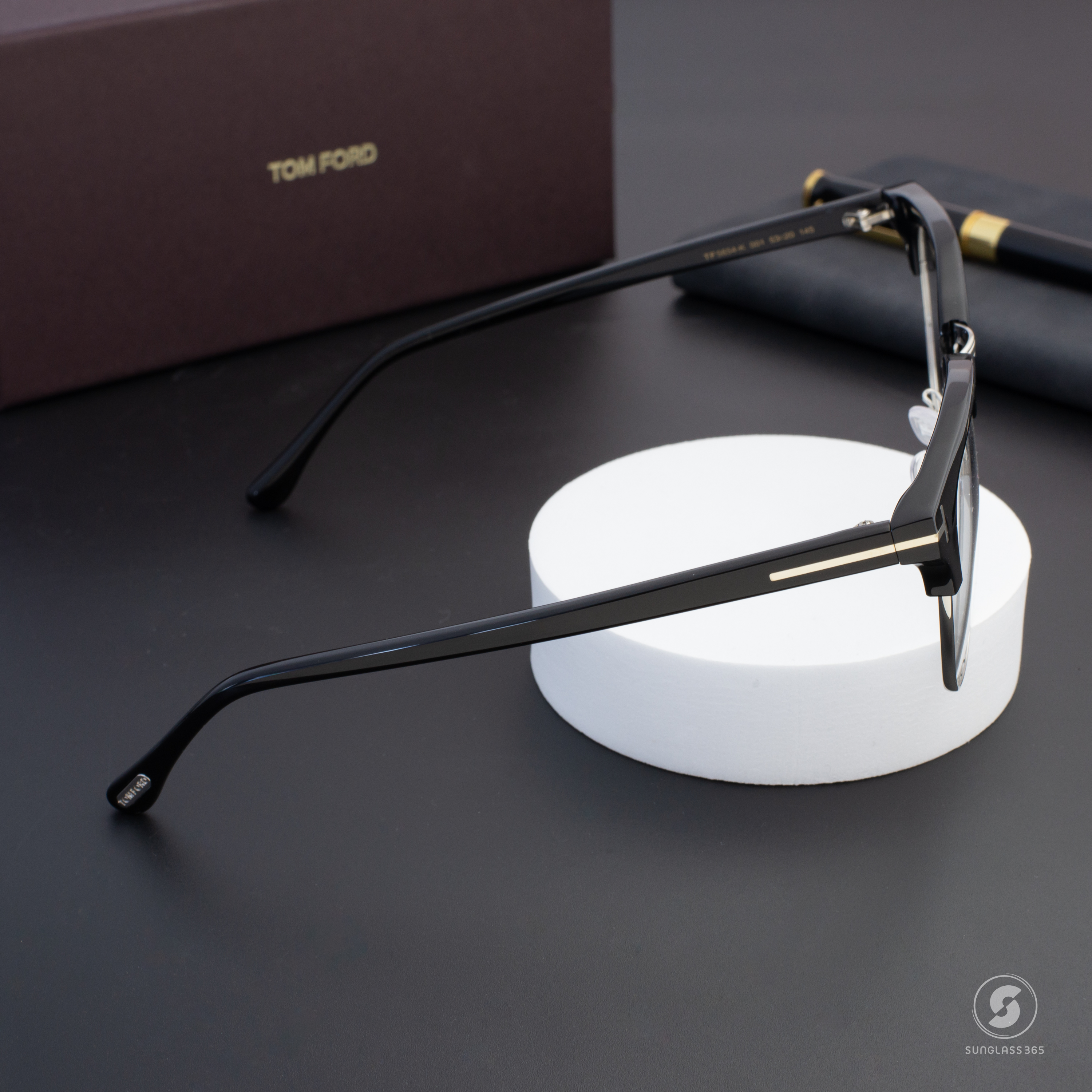 กรอบแว่น TOM FORD TF5654 001