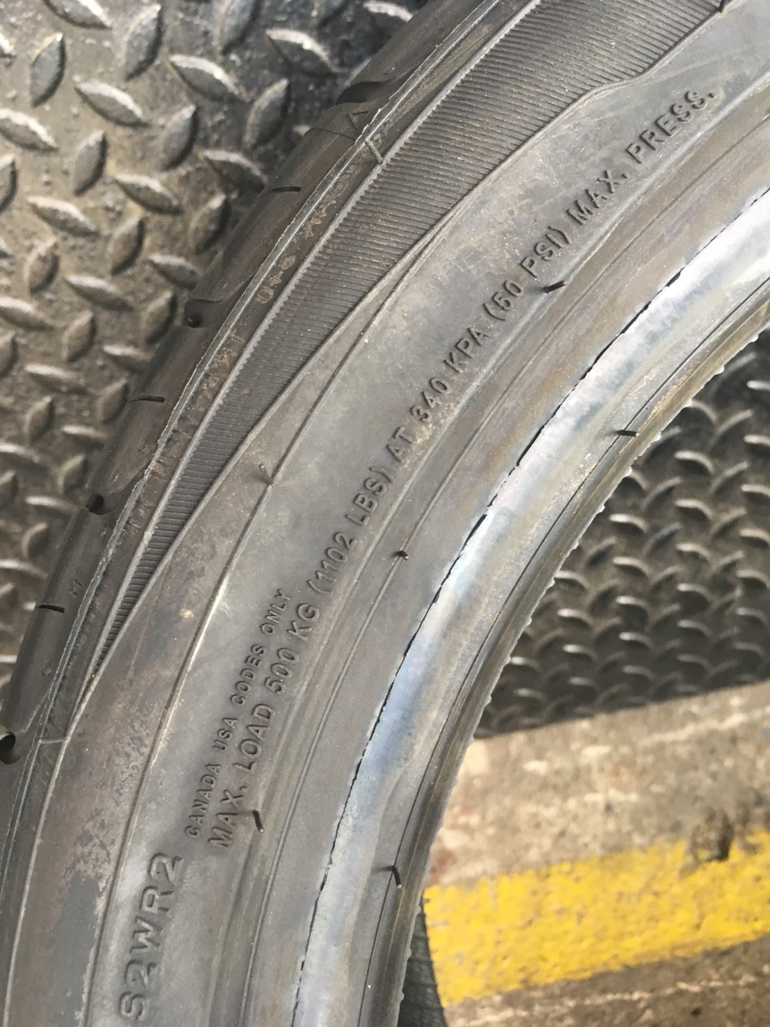 GT-RADIAL CHAMPIRO GTX PRO 195-45-16 เส้น 1500