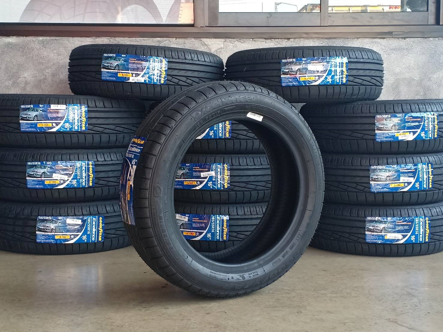 GOODYEAR EXCELLENCE 185/55-16 ปี19 มาใหม่ ราคาถูก