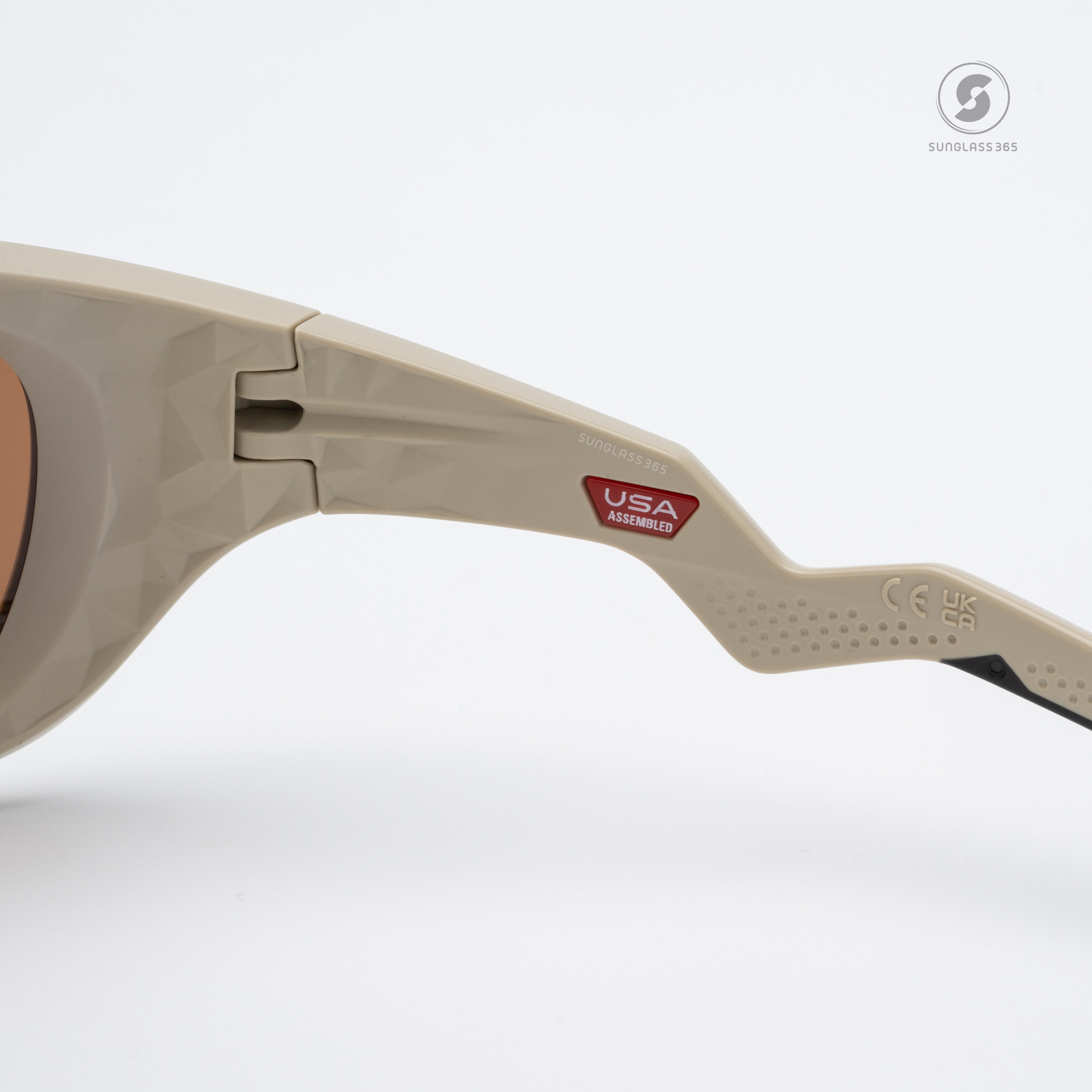 OAKLEY Lateralis OO9431-05 Matte Sand Prizm Tungsten Iridium Polarized