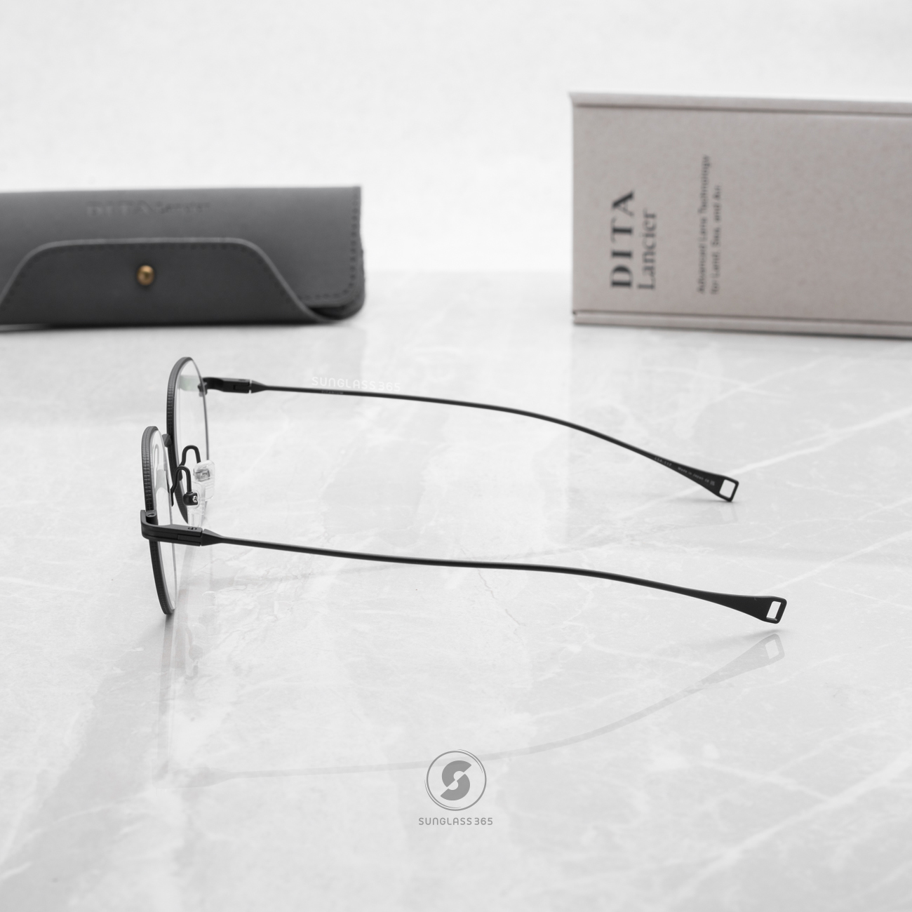 แว่นสายตา DITA LANCIER DLX117 A 04 with Blue Control Lens