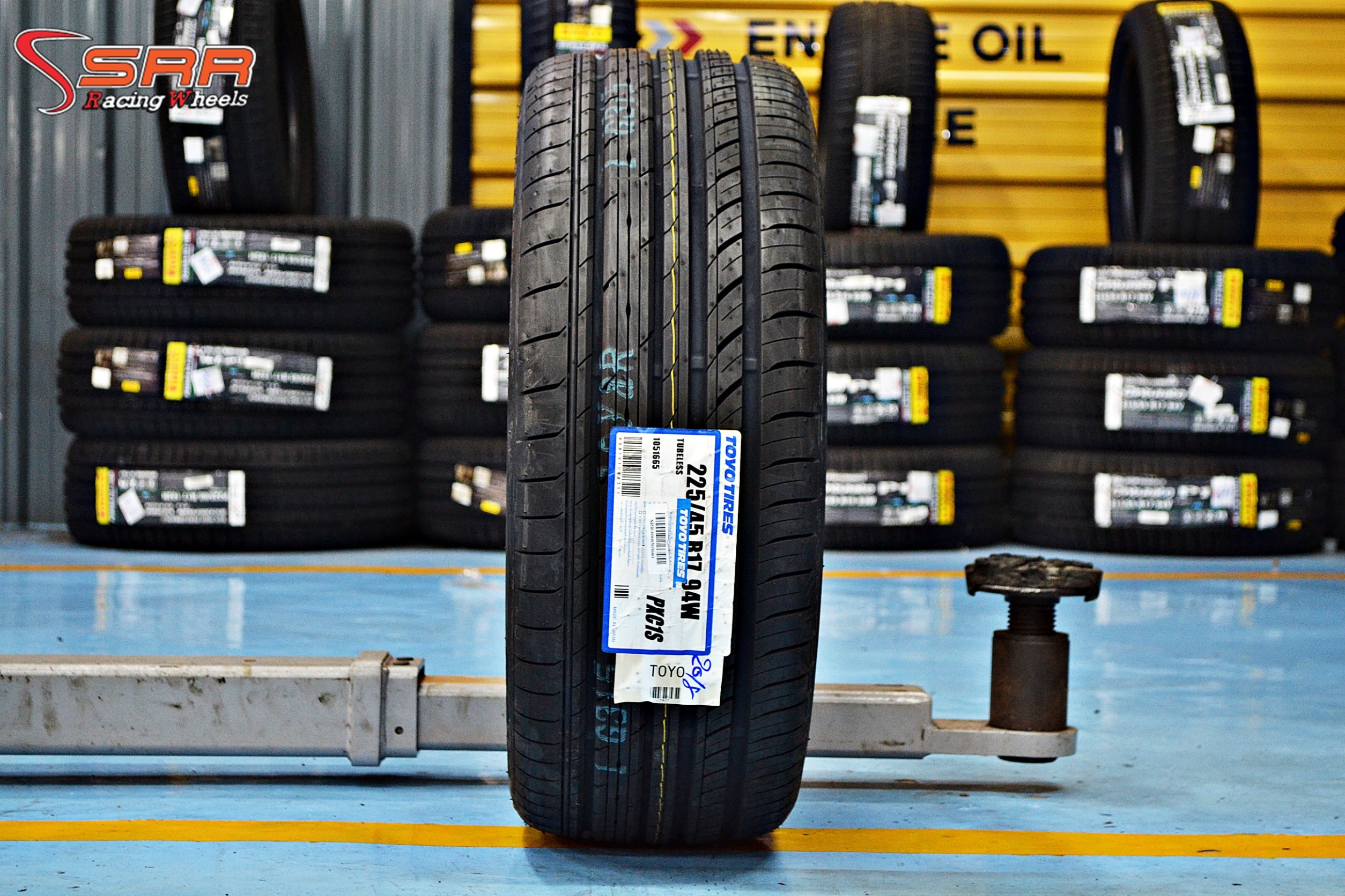 TOYO C1S 225/45-17 ราคาพิเศษ ปี18