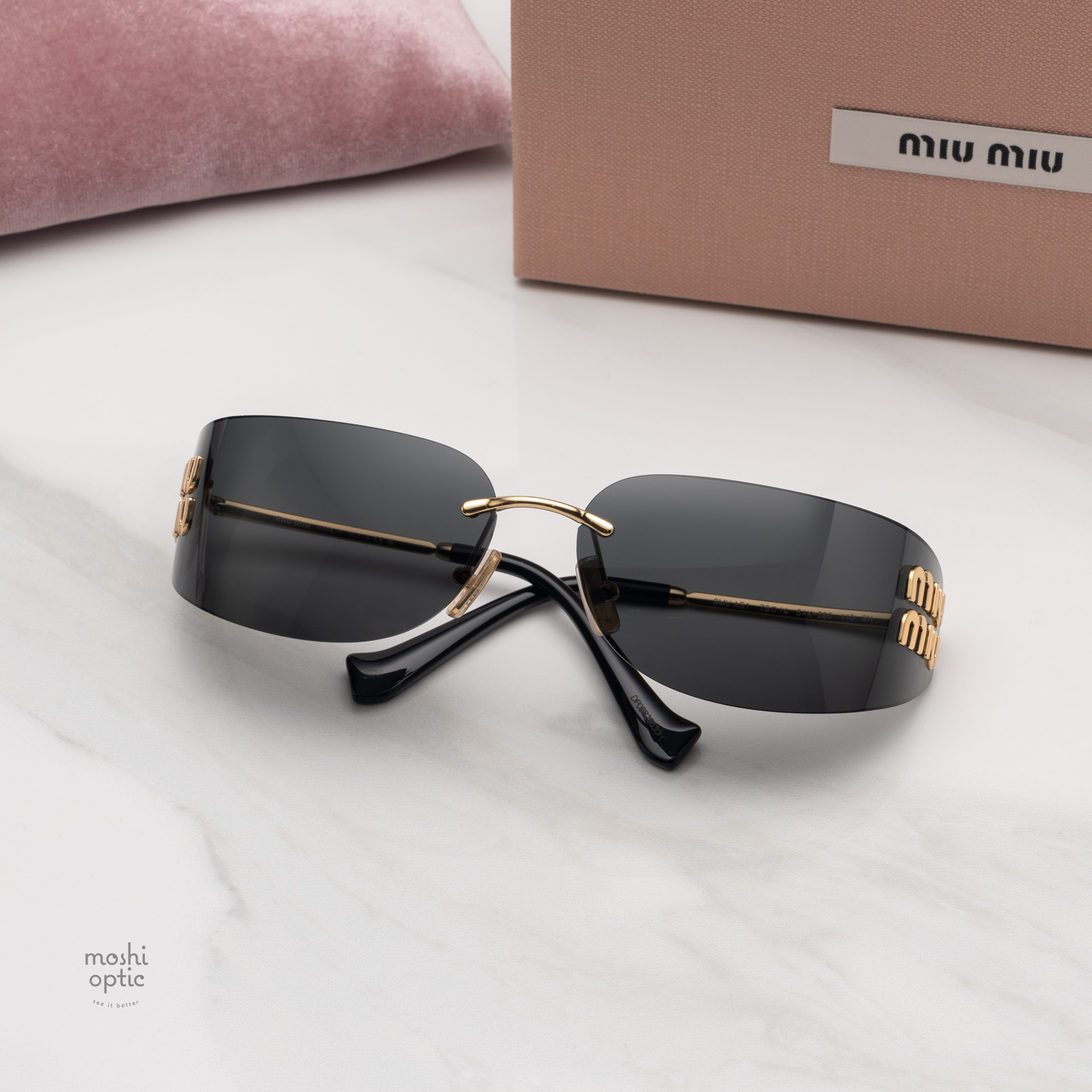 แว่นกันแดด Miu Miu MUA51S 5AK5S0 สำเนา