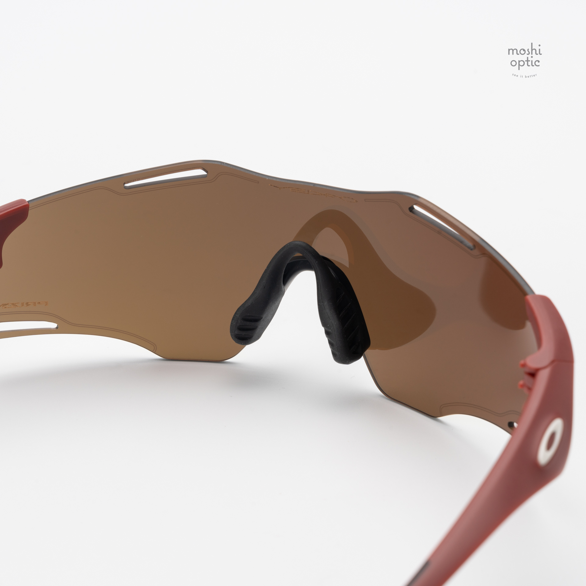 Oakley OO9512D-03 Cybr Zero Matte Iron Red Prizm 24K