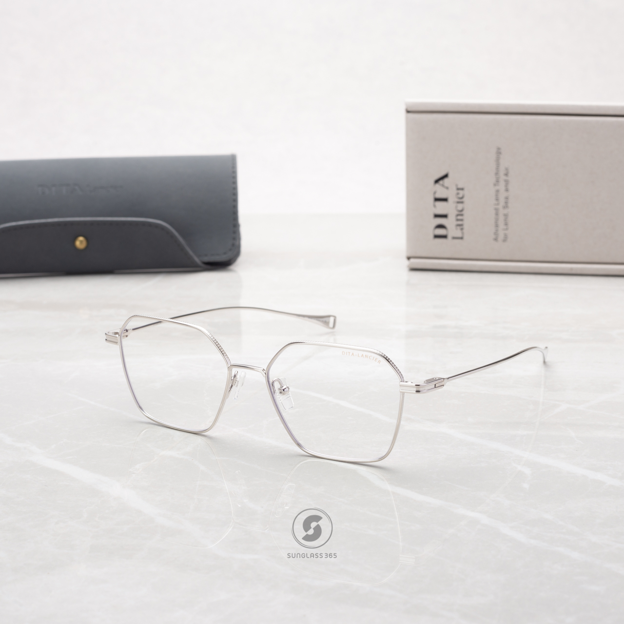 แว่นสายตา DITA LANCIER DLX116 A 03 with Blue Control Lens