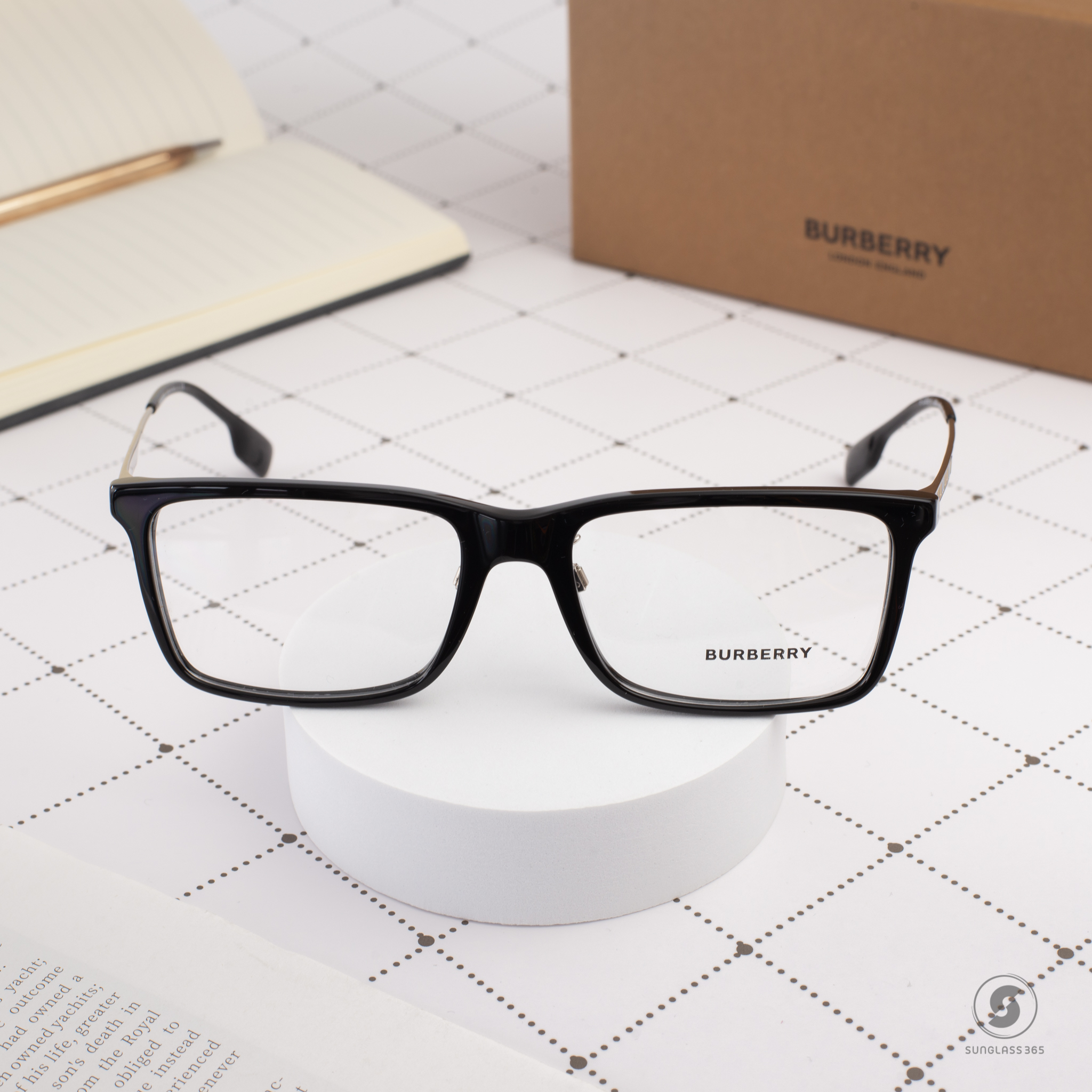 BURBERRY Harrington BE2339F 3001 Black