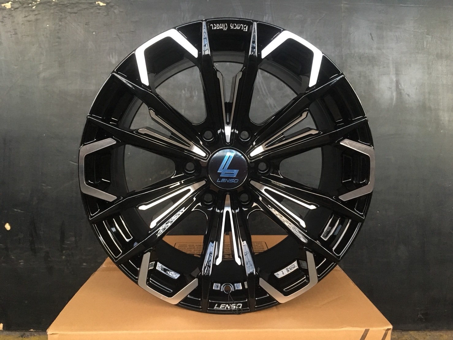 #LENSO #BLACKANGEL_V5 ขอบ18 ล้อ สวย สไตล์หรูหรา VIP.