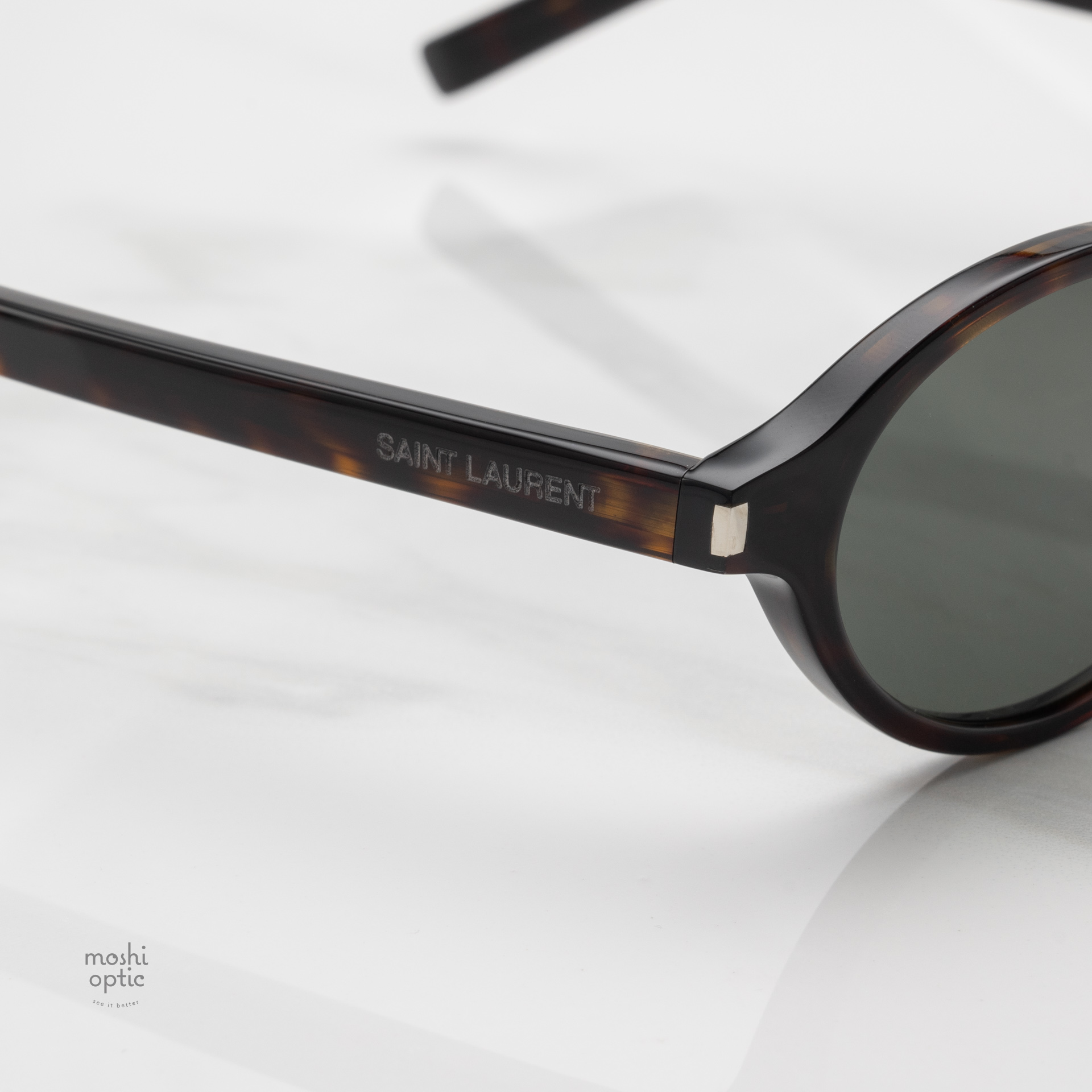 แว่นกันแดด YVES SAINT LAURENT JEANNE SL 751 002