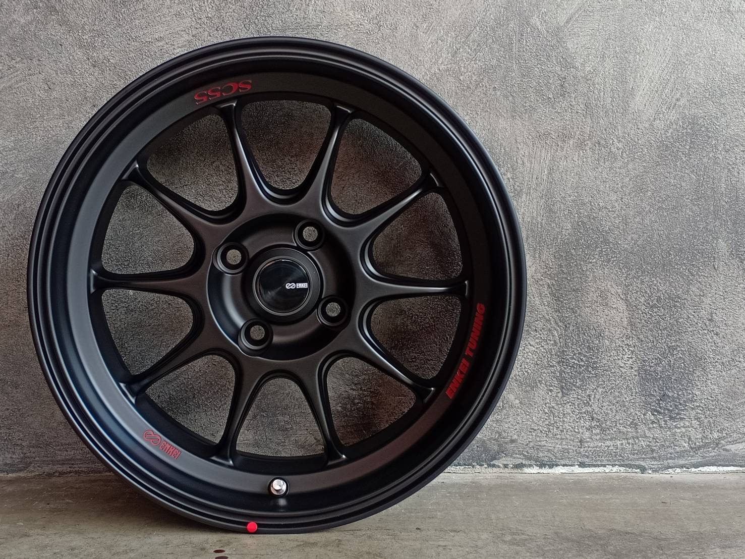 ENKEI TUNING SC55 15X7 4X100 28 73.1 DBK2QR2DRK สินค้าราคาถูก