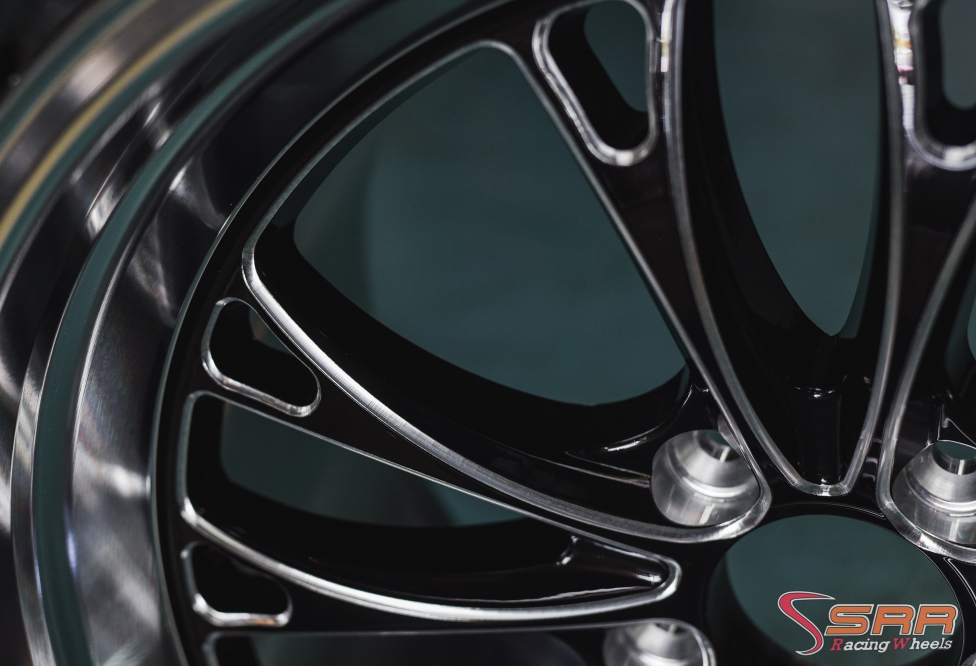 WELD เขากวาง ขอบ18 5/114.3 งานKC_Wheel กระบะซิ่งไม่ควรพลาด ราคาพิเศษ