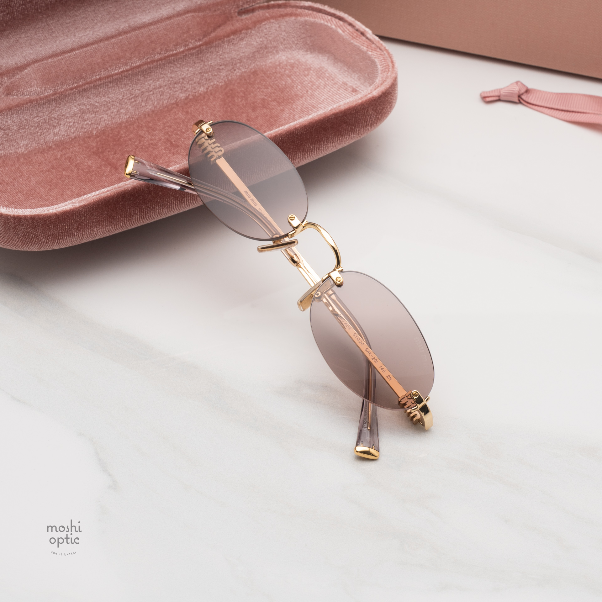 แว่นกันแดด Miu Miu MUA54S 5AK20I