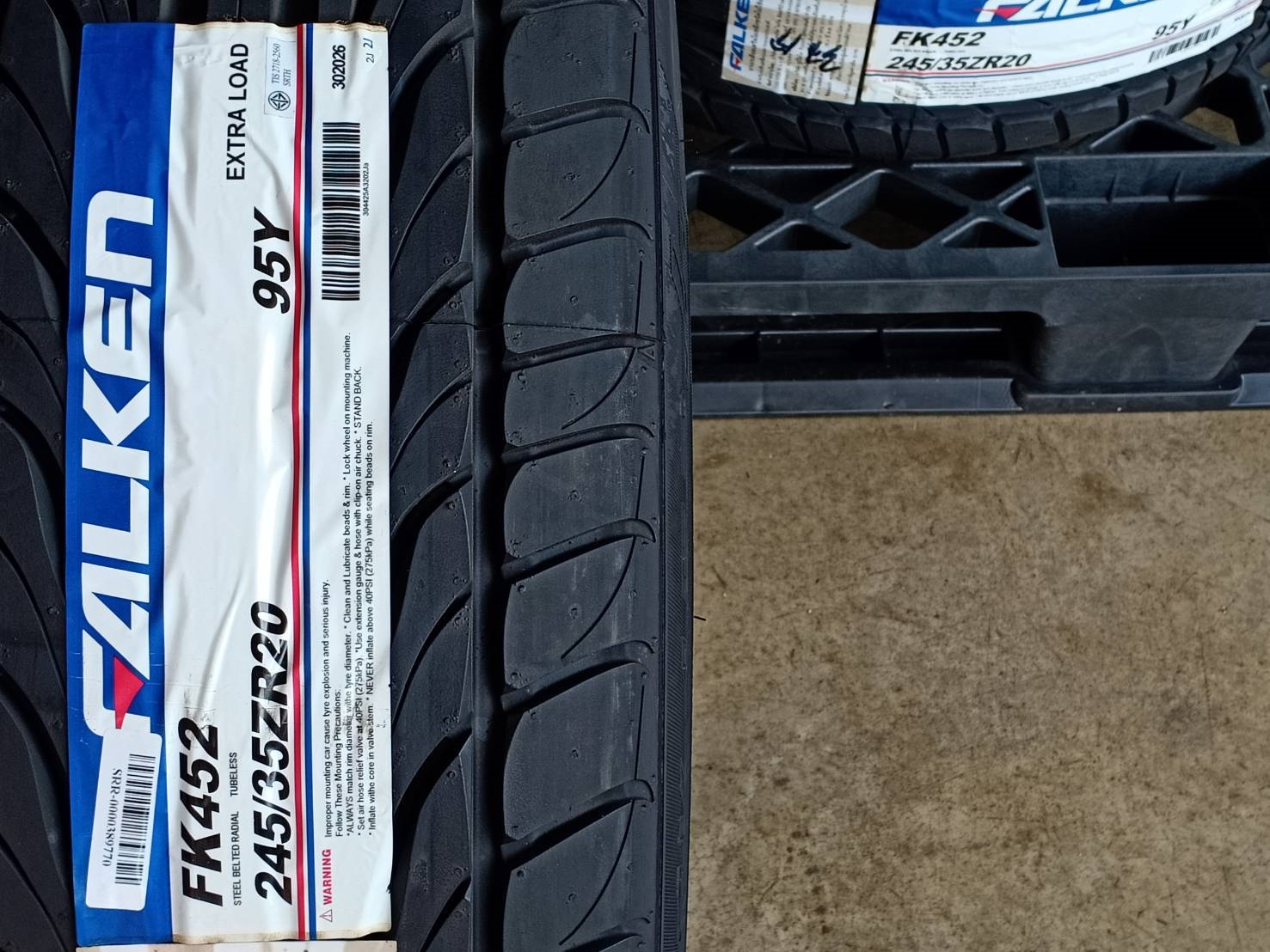 FALKEN 245/35ZR20 FK452 95Y MADE IN THAILAND