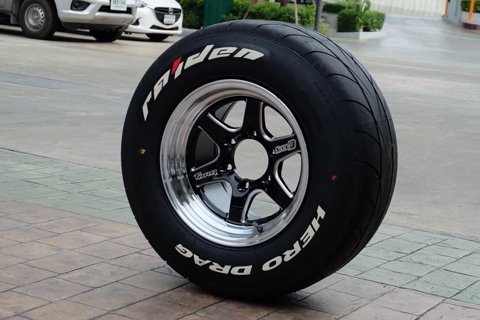 ล้อใหม่ ลายล่าสุด TORQ D1S ขอบ20 กลึงก้าน แดง