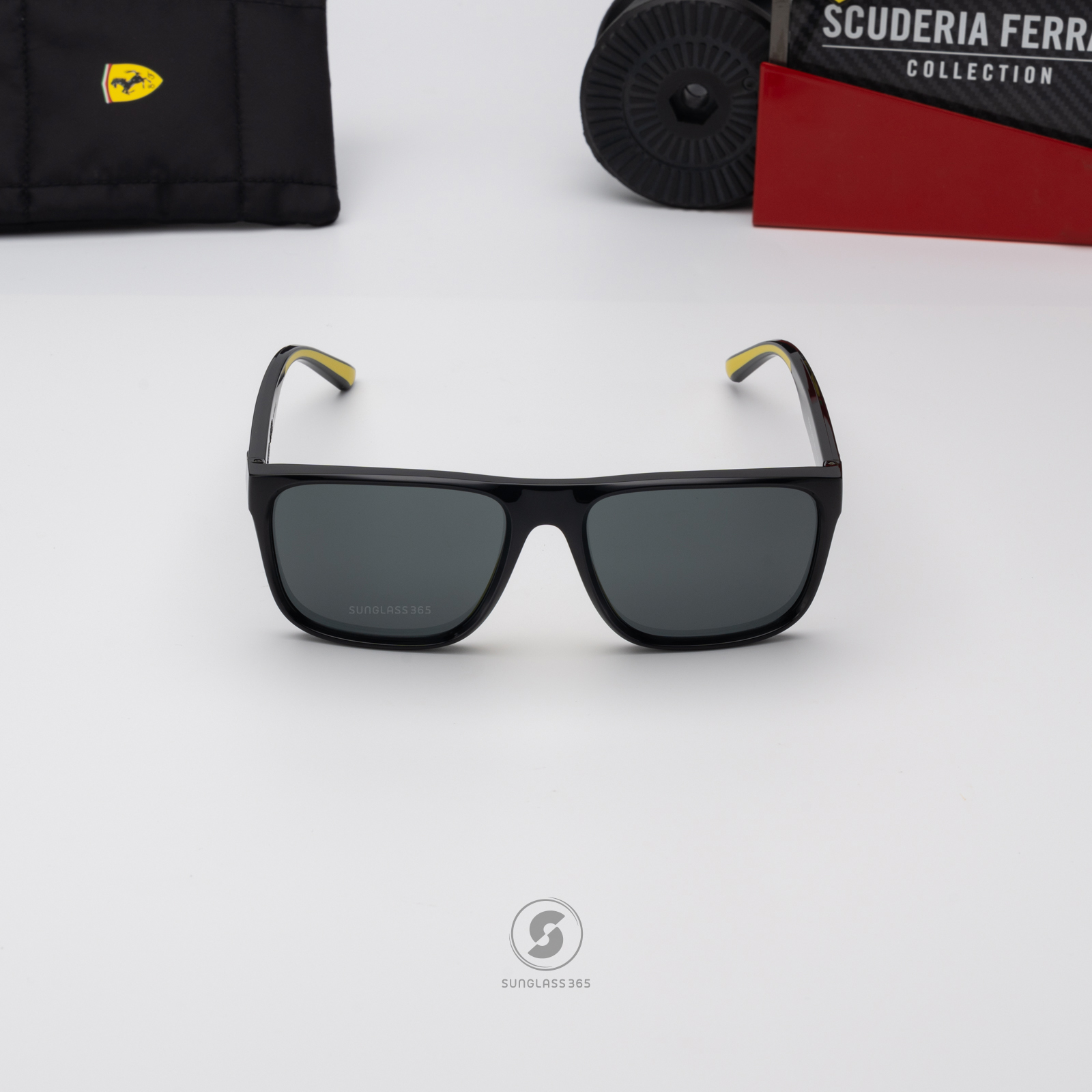 แว่นกันแดด Scuderia Ferrari FZ6002U 501/87