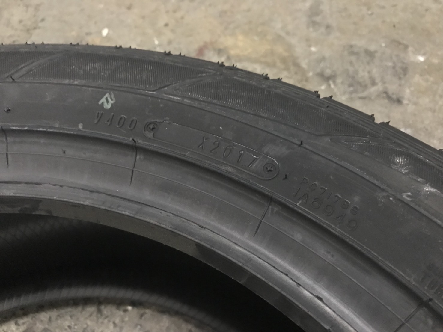 DUNLOP SPMAXX050 PLUS 225/55-18 >JP ปี17 เส้นละ 3500 ปกติ 8500