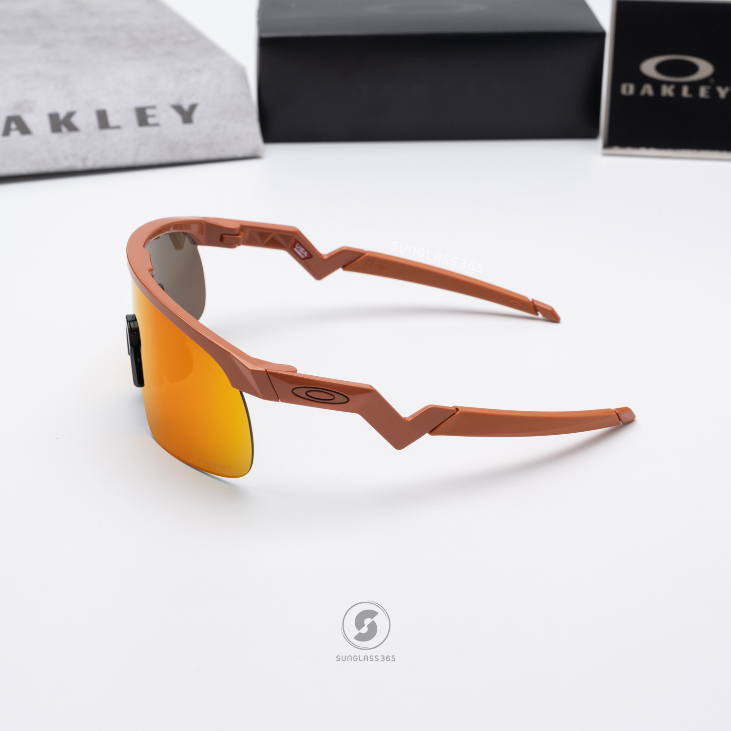 Oakley Resistor OJ9010-18 Ginger Prizm Ruby