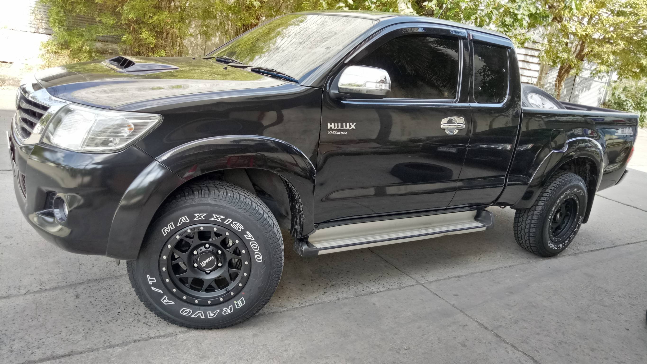 HAMMER HM3 ขอบ16 ยาง MAXXIS AT700 265/70-16 ราคาพิเศษ