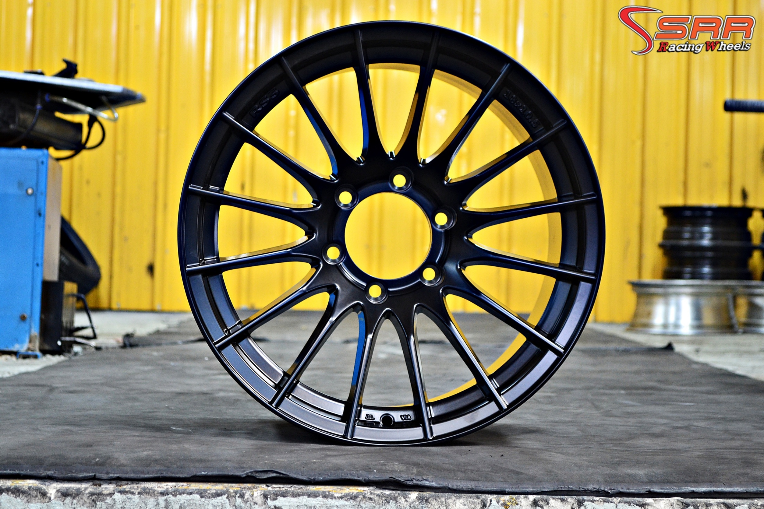 ล้อแม็กซ์ RS-5 APP TORQ ขอบ18นิ้ว วงละ 3,500.-