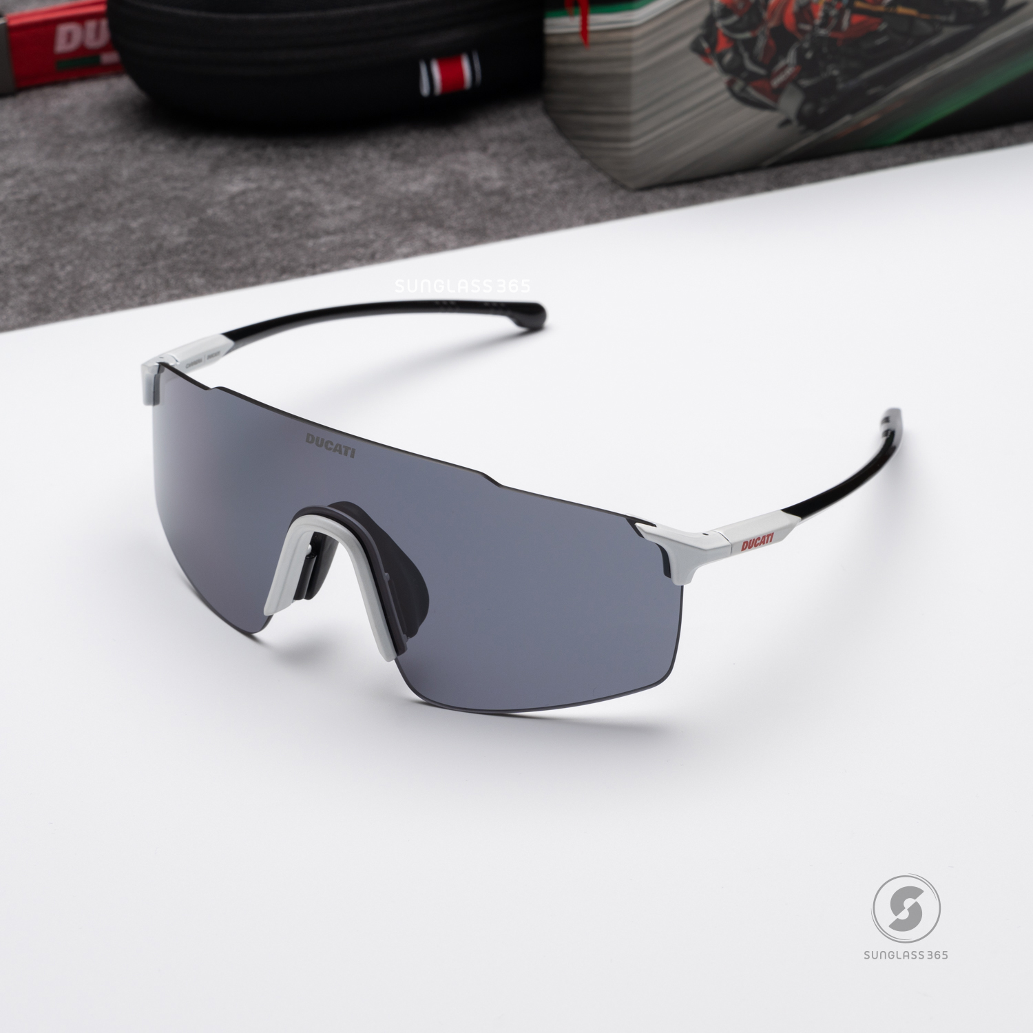 แว่นกันแดด Carrera Carduc 033S 6HTIR