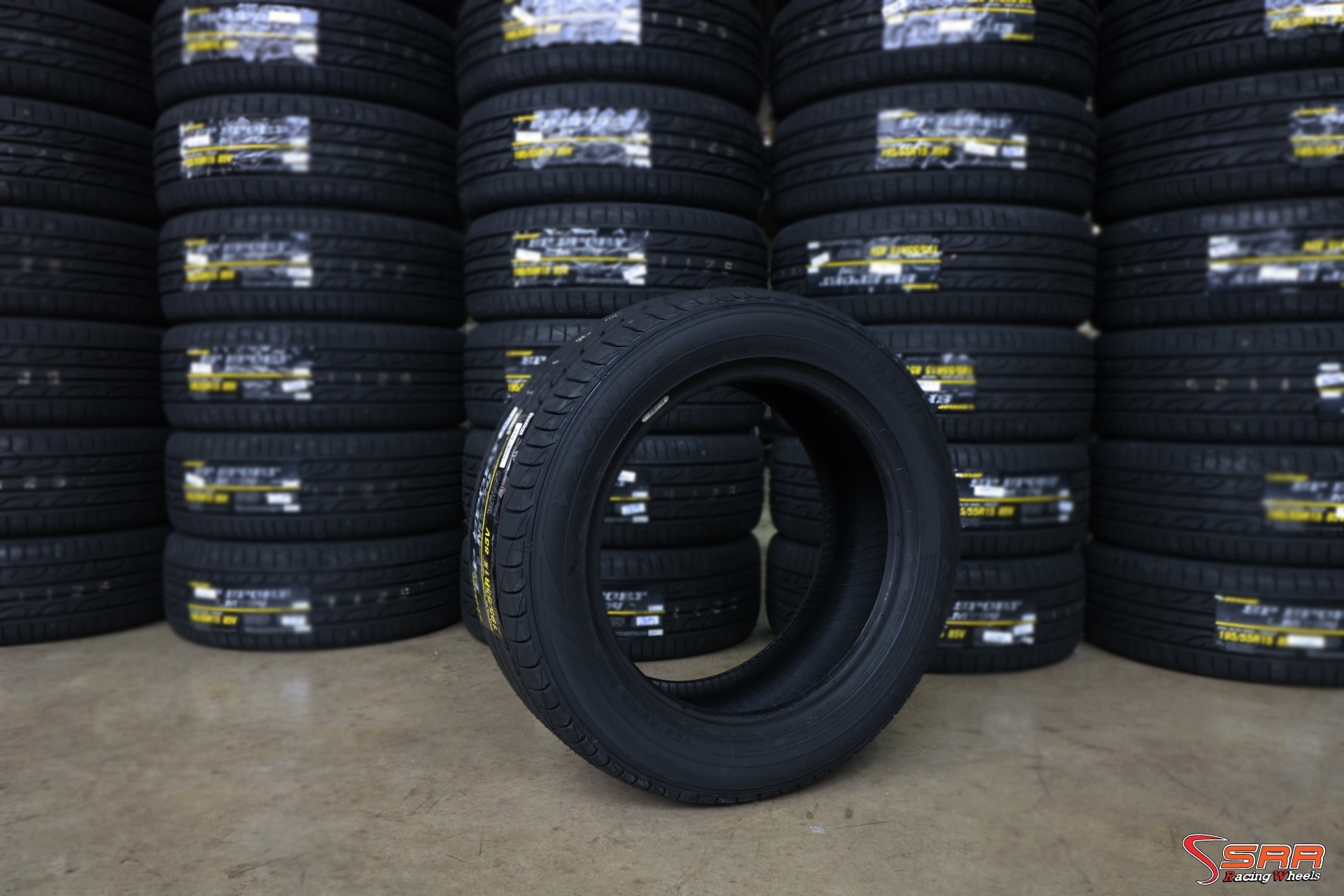 DUNLOP LM704 195/55-15 ปี19 ราคาถูก