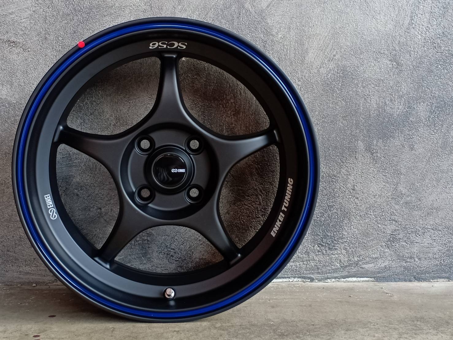 ENKEI TUNING SC56 15X7 4X100 ET+28
