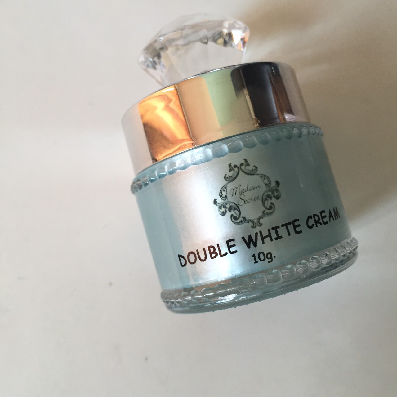 ครีม รักษาฝ้าโดยตรง รักษาฝ้าหายได้ใน7วันMADAM DOUBLE WHITE CREAM