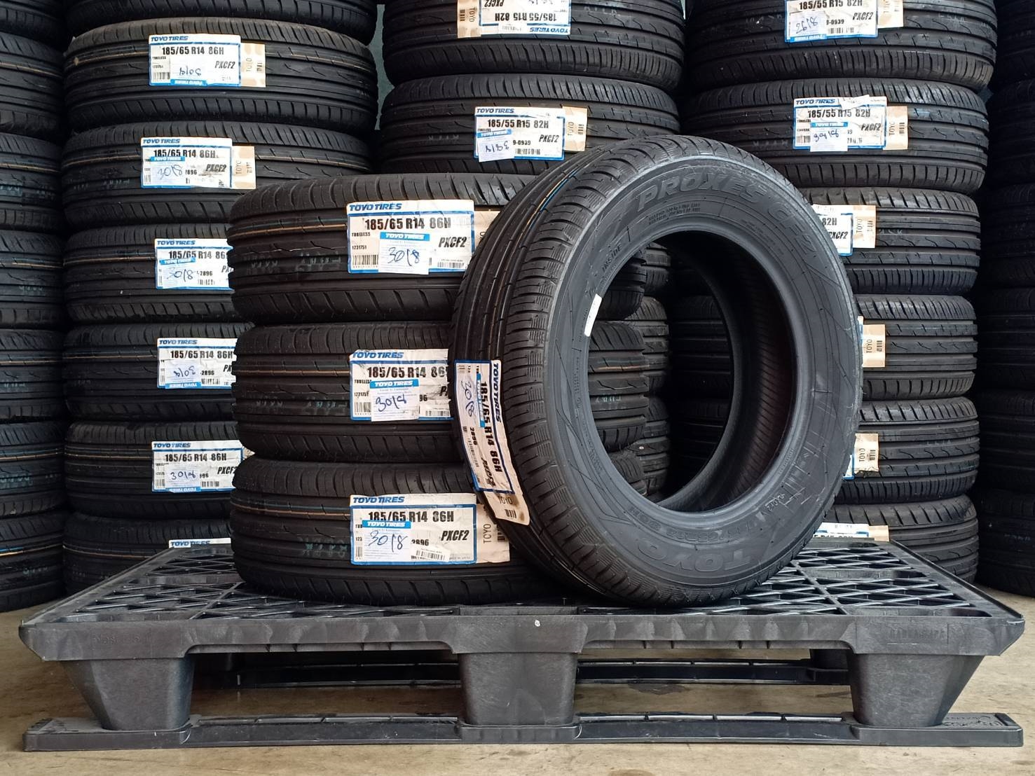 TOYO 185/65R14 PROXES CF2 86H MADE IN JAPAN